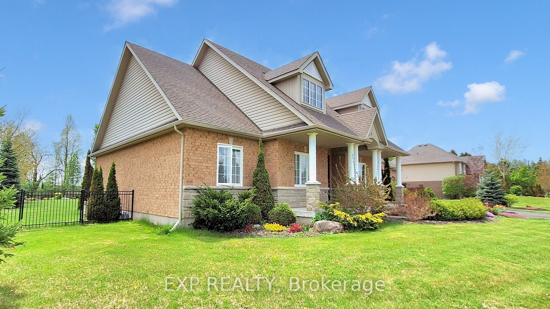 42 Somerville Crescent, Mulmur, ON L0N 1M0 photo 3