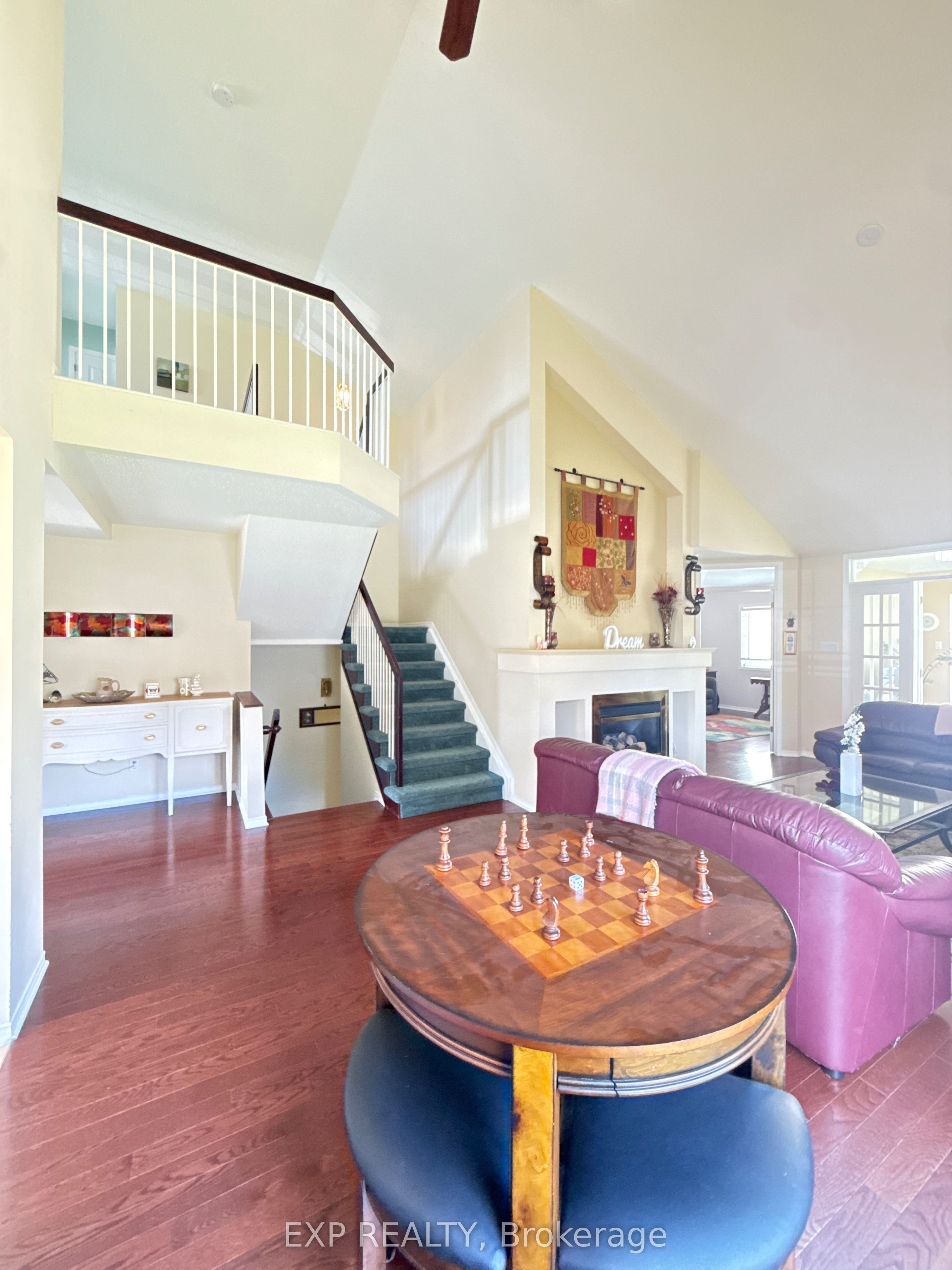 42 Settler's Ridge Way, Barrhaven, ON K2J 4V2 photo 4