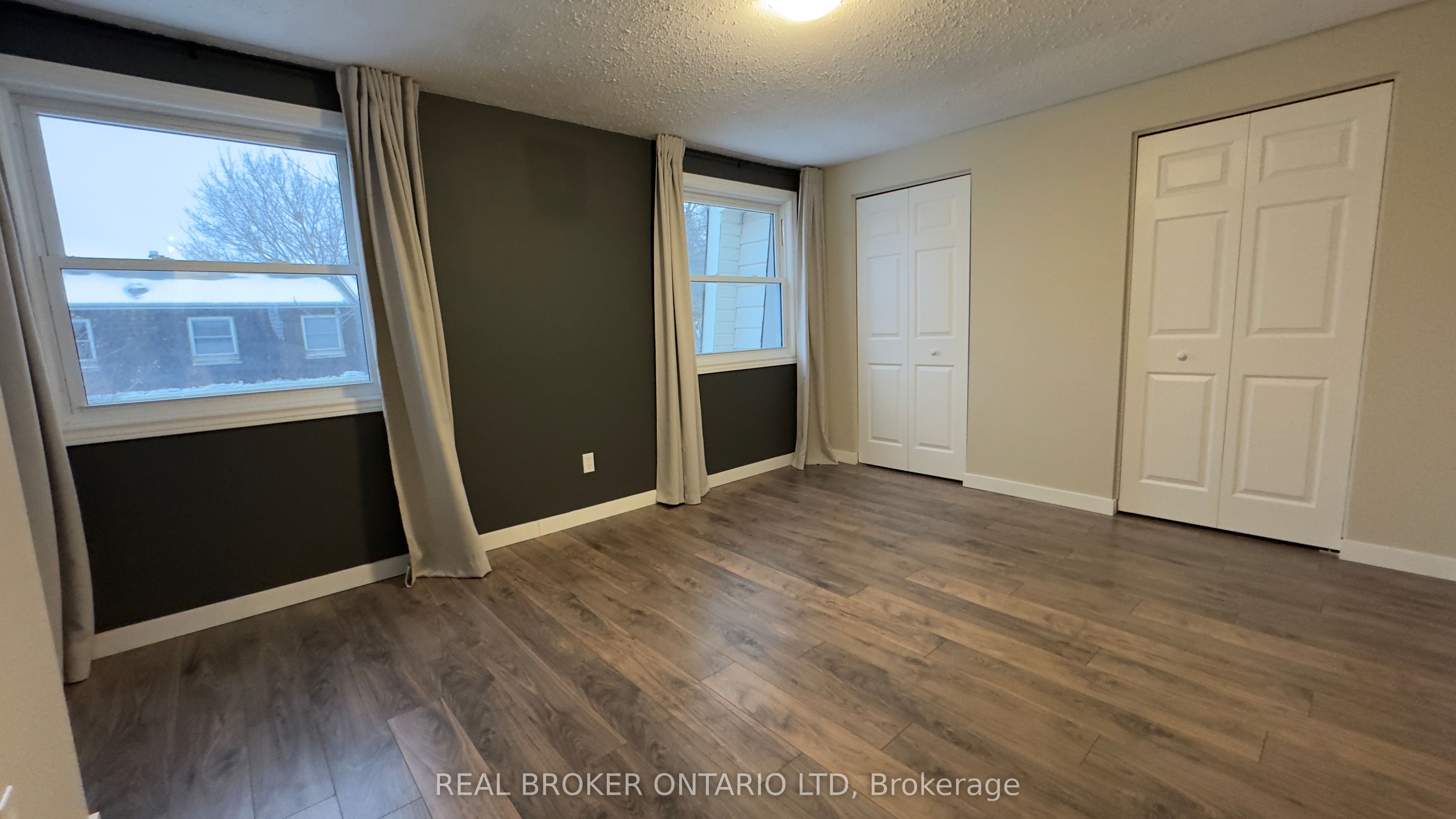 457 Wilkins Street, London South, ON N6C 5B5 photo 4