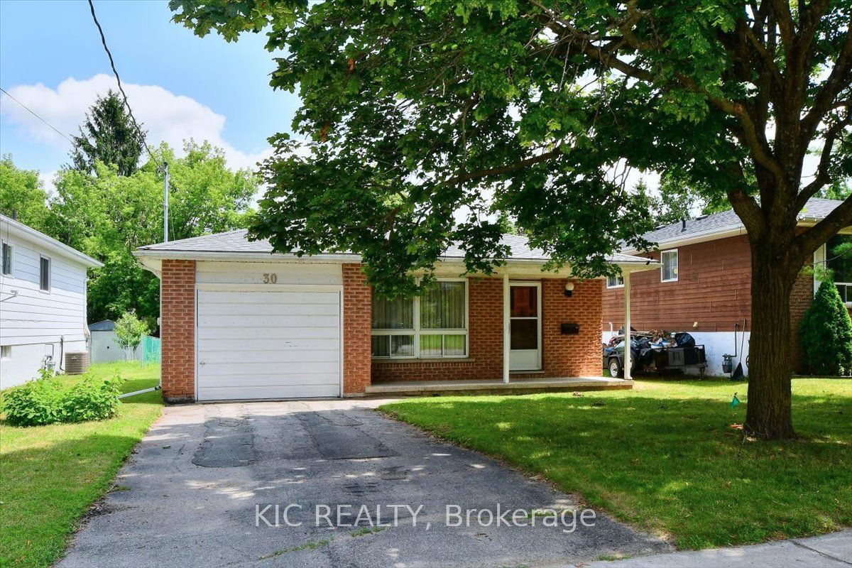 30 Kawartha Heights Boulevard, Peterborough, ON K9J 8B3 photo 3