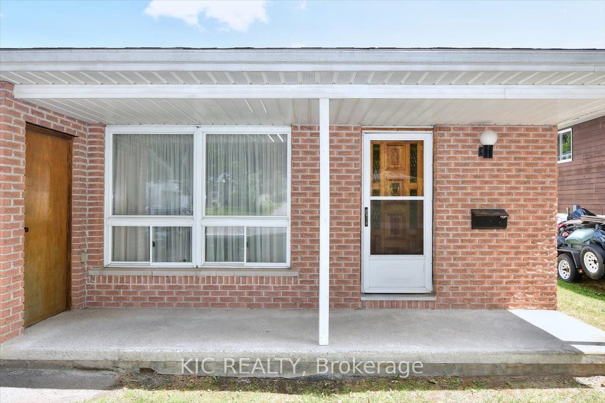 30 Kawartha Heights Boulevard, Peterborough, ON K9J 8B3 photo 5
