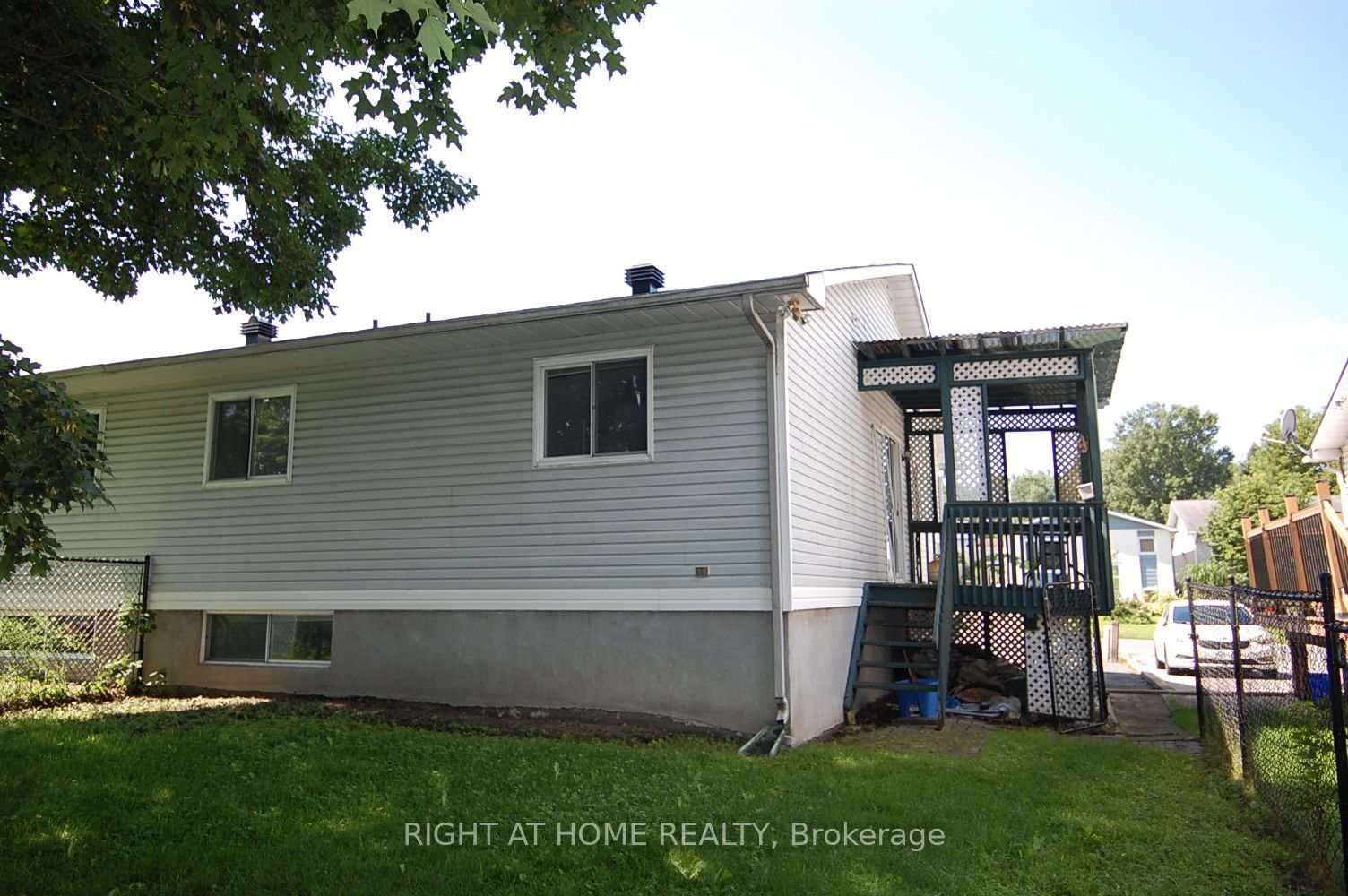 937 Morris Street, Clarence-Rockland, ON K4K 1N1 photo 4