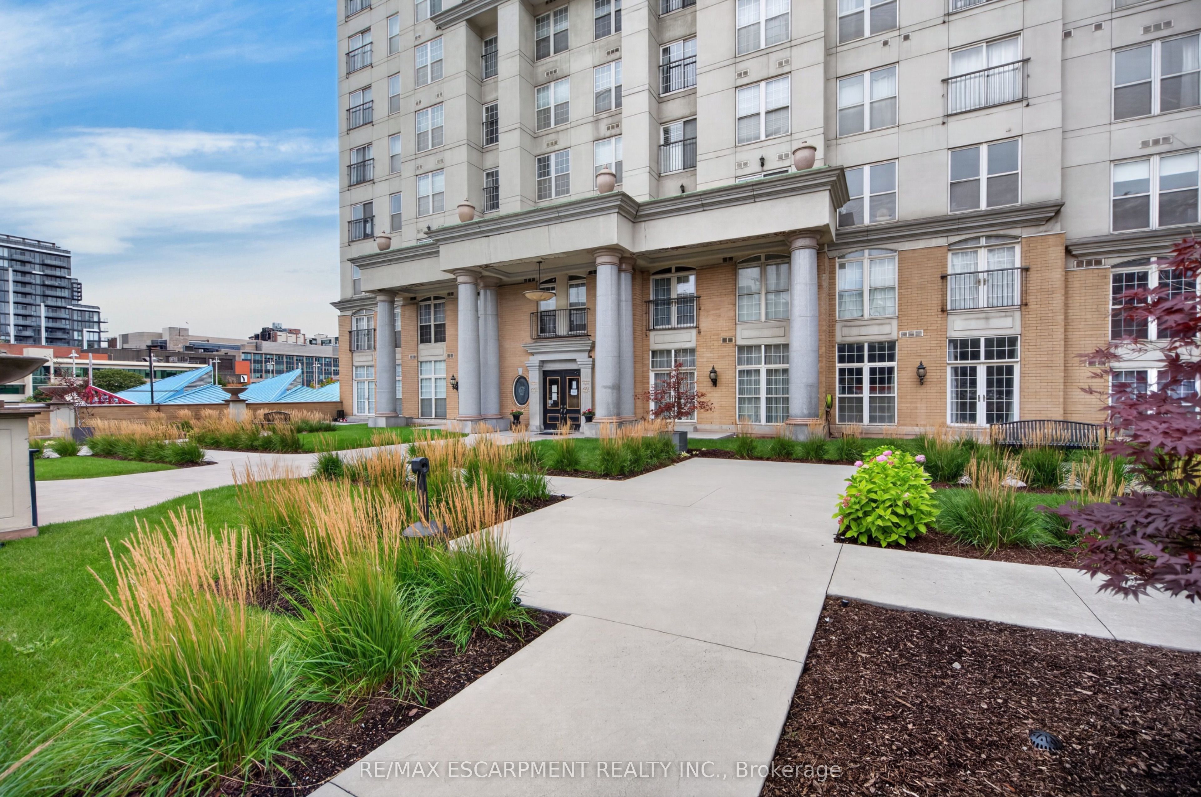 135 James Street S 408, Hamilton, ON L8P 2Z6 photo 5