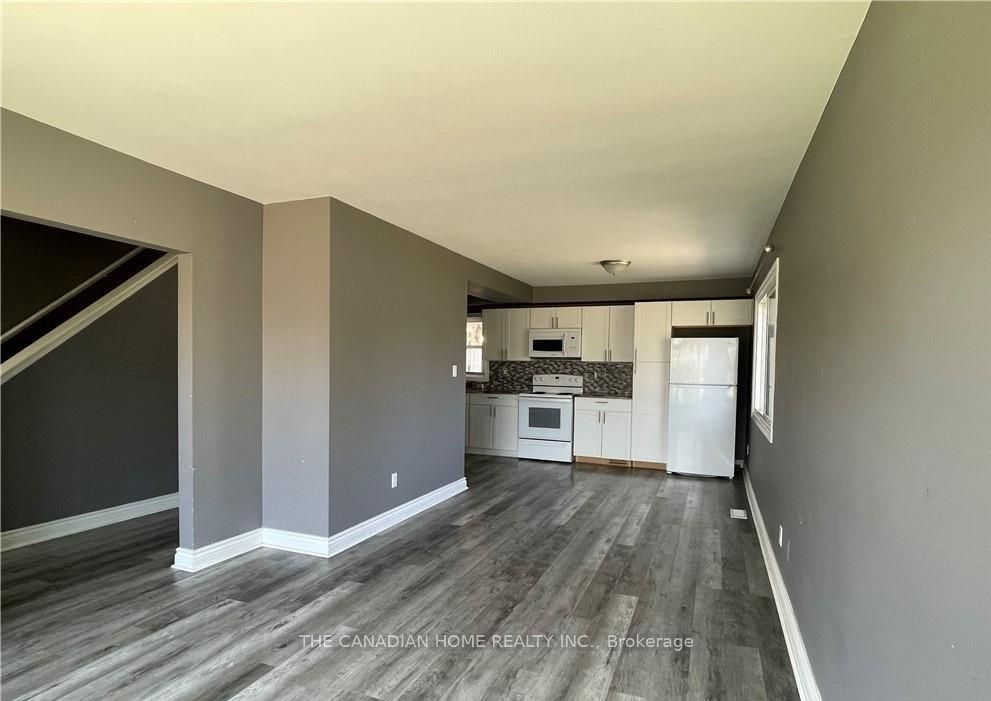 7265 Fern Ave Avenue, Niagara Falls, ON L2G 5H3 photo 2