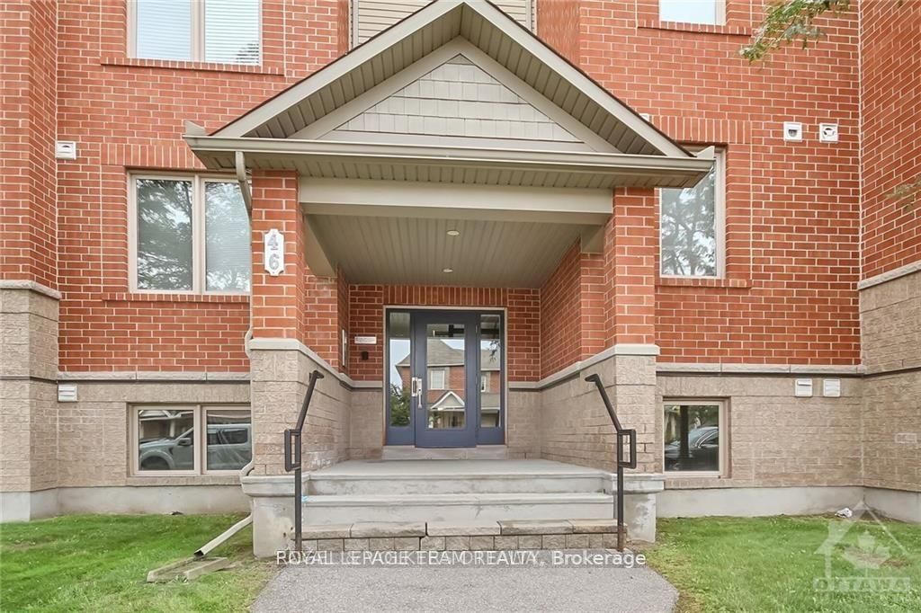 46 Barnstone Drive #2, Barrhaven, ON K2G 4R6