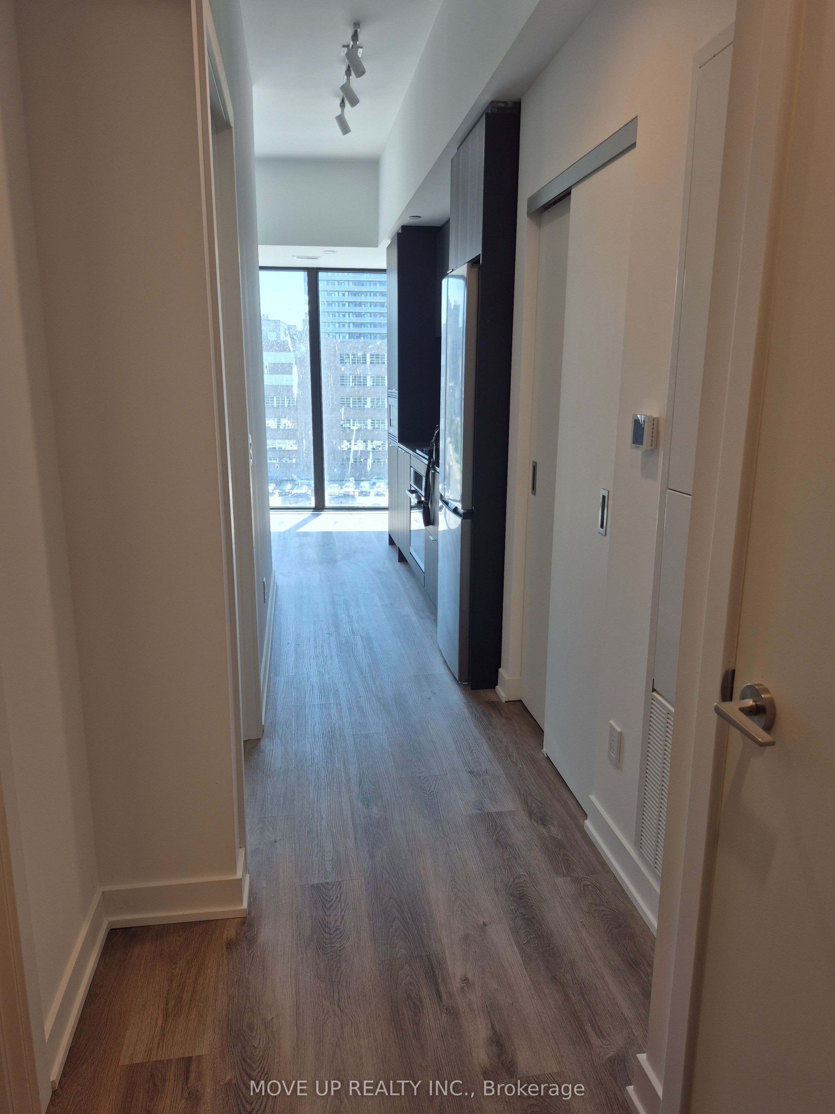 91 John Street North Street 707, Hamilton, ON L8R 0B6 photo 4