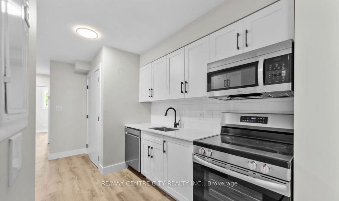 400 N Scenic Drive N 3A, London South, ON N5Z 3A8 photo 2