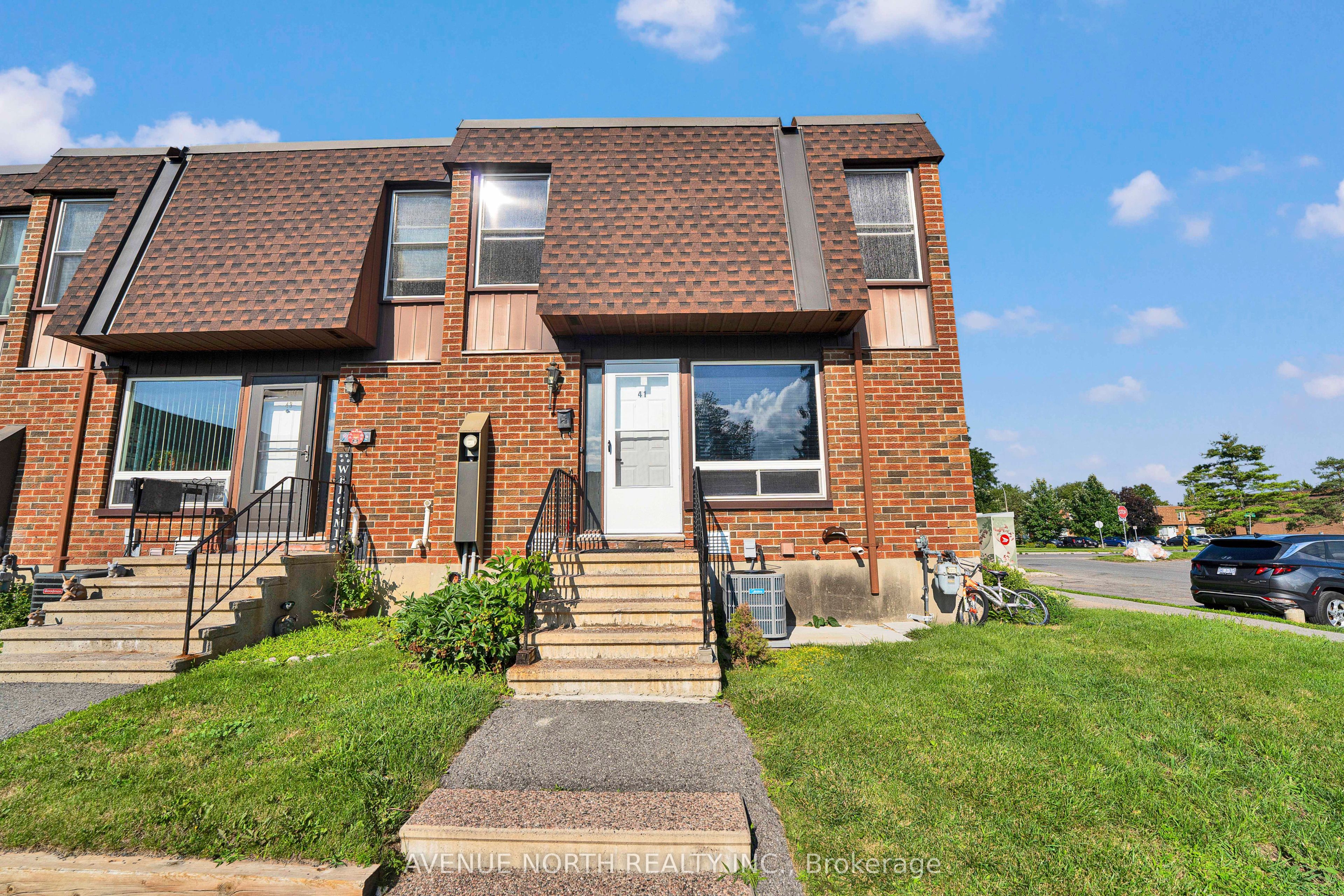 3520 Downpatrick Road 41, Hunt Club - Windsor Park Village and Area, ON K1V 8T4