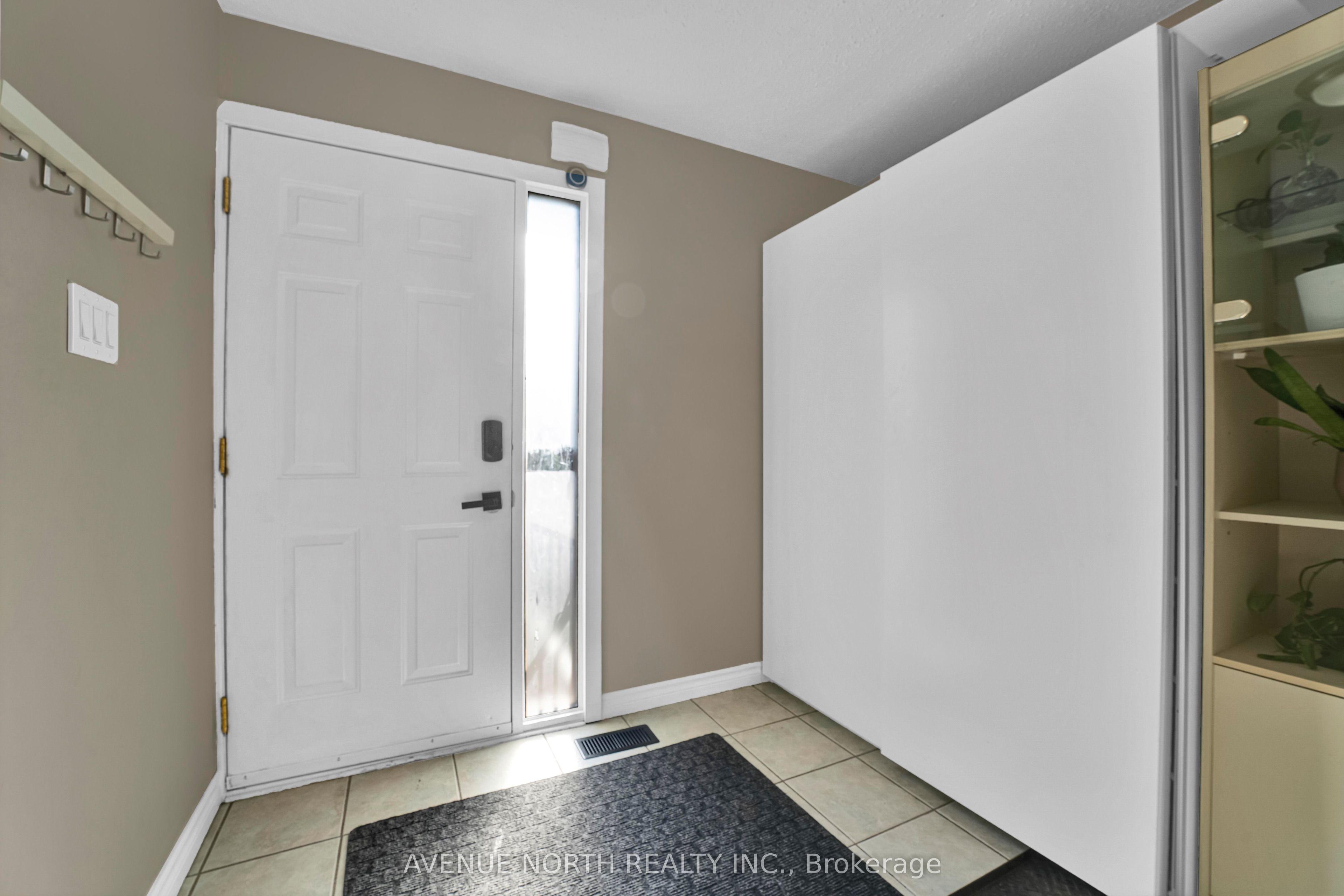 3520 Downpatrick Road 41, Hunt Club - Windsor Park Village and Area, ON K1V 8T4 photo 4