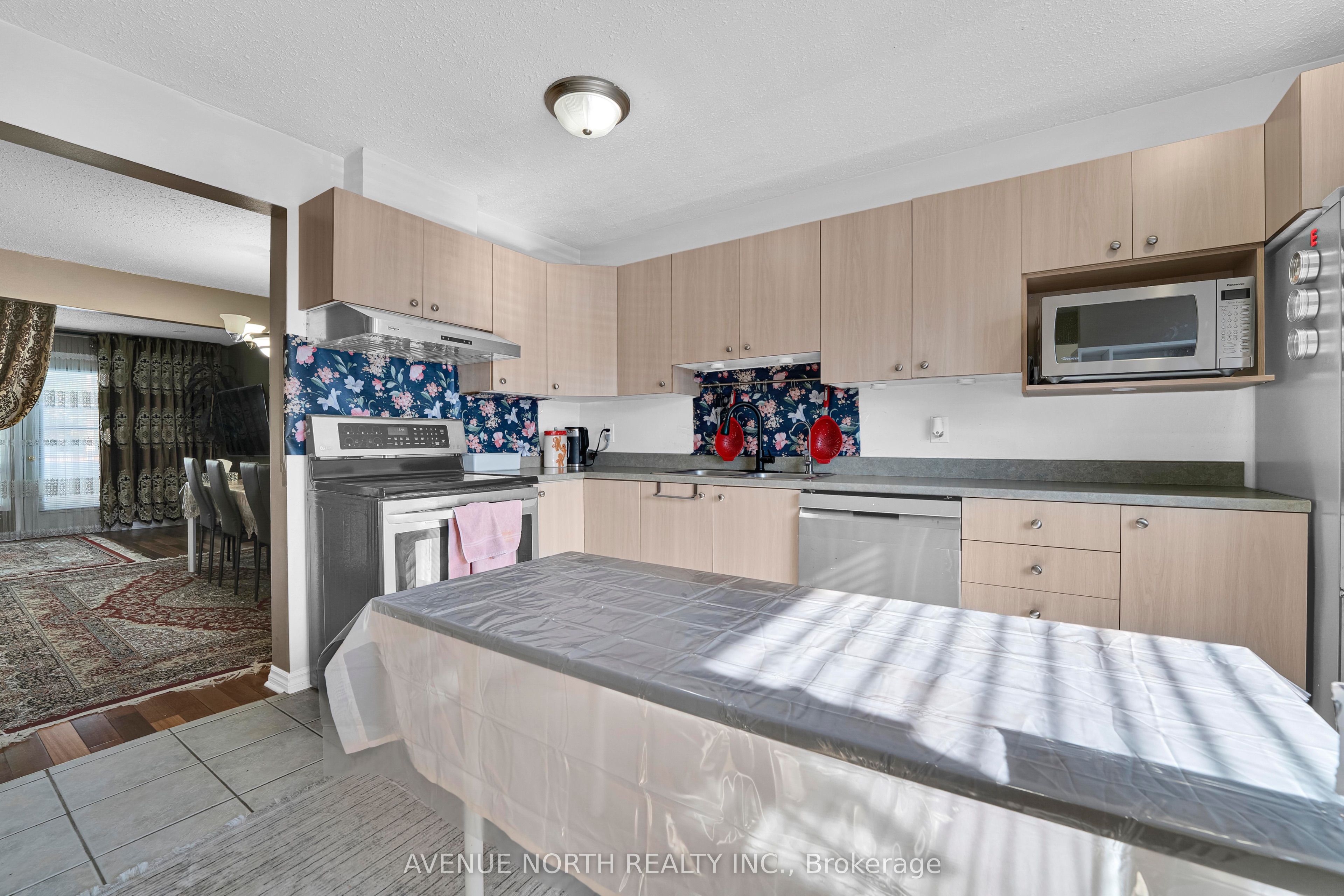 3520 Downpatrick Road 41, Hunt Club - Windsor Park Village and Area, ON K1V 8T4 photo 5