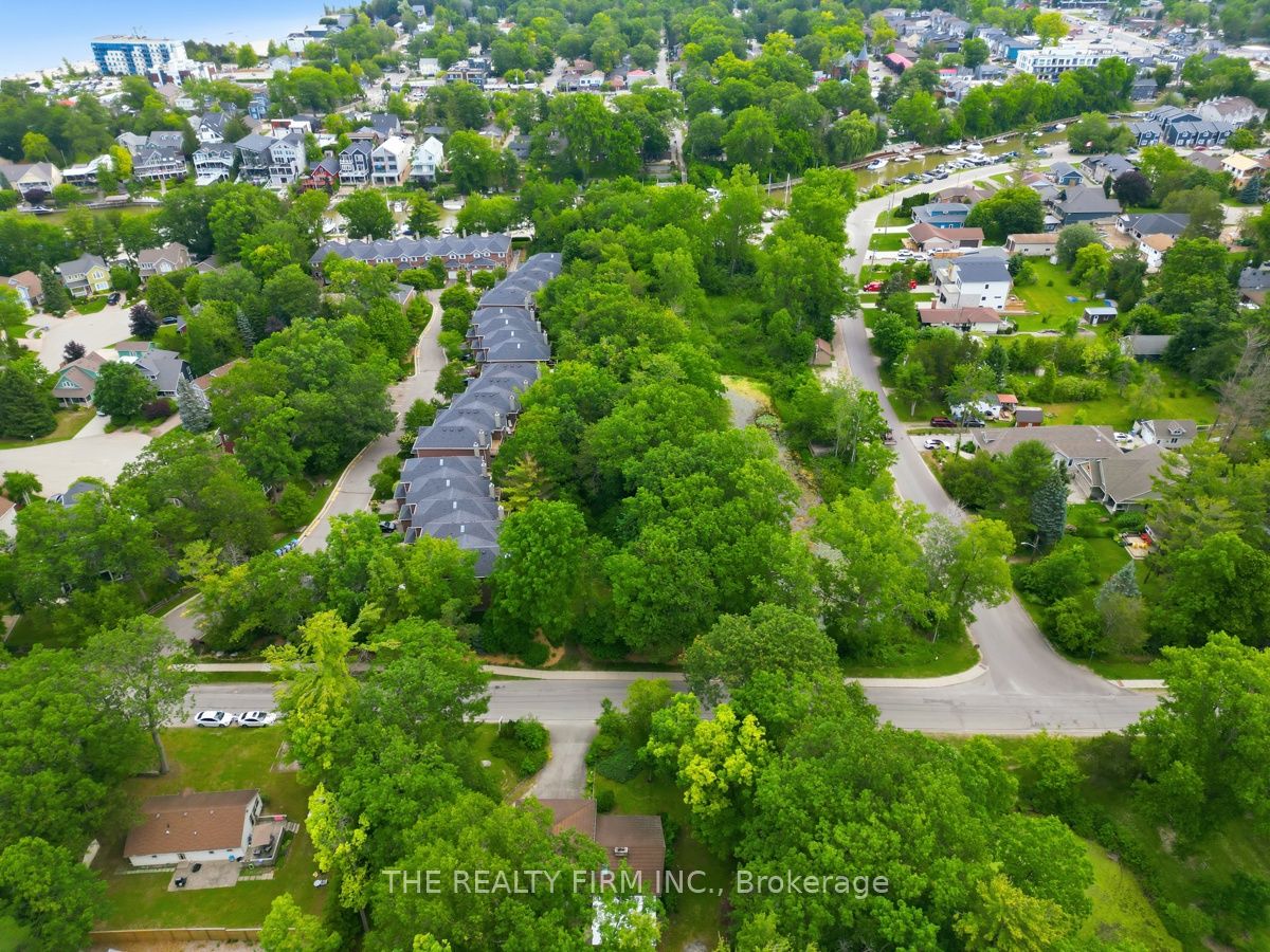 48 Lake Road, Lambton Shores, ON N0M 1T0 photo 3