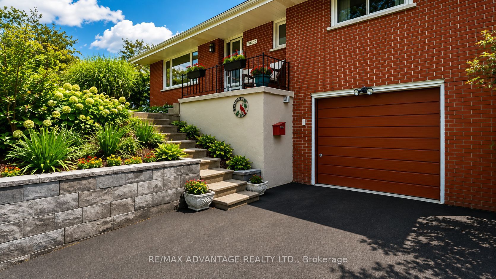 1031 Eagle Drive, London South, ON N5Z 3H4 photo 2