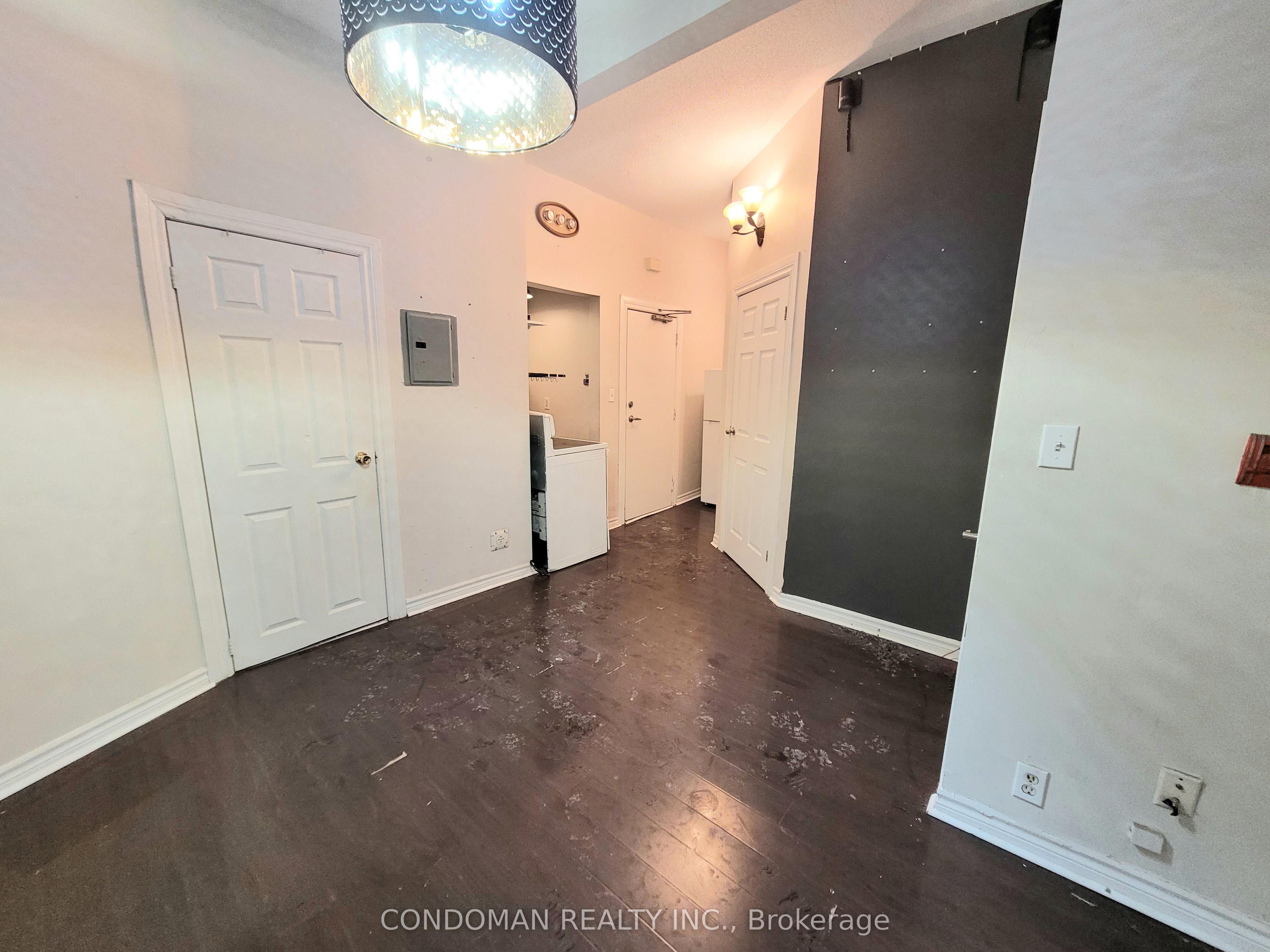135 John Street S 4, Hamilton, ON L8N 2C3 photo 3