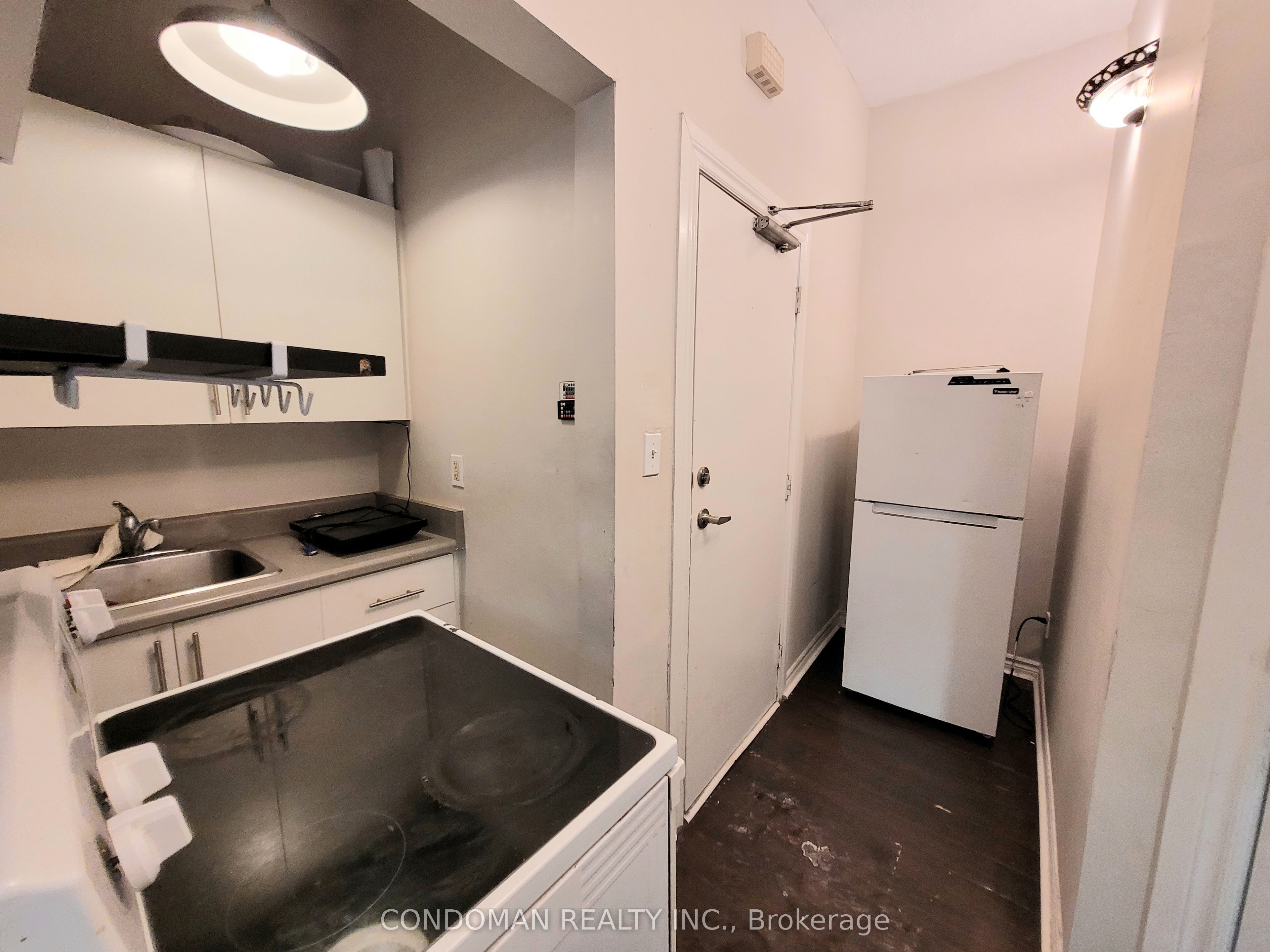 135 John Street S 4, Hamilton, ON L8N 2C3 photo 4