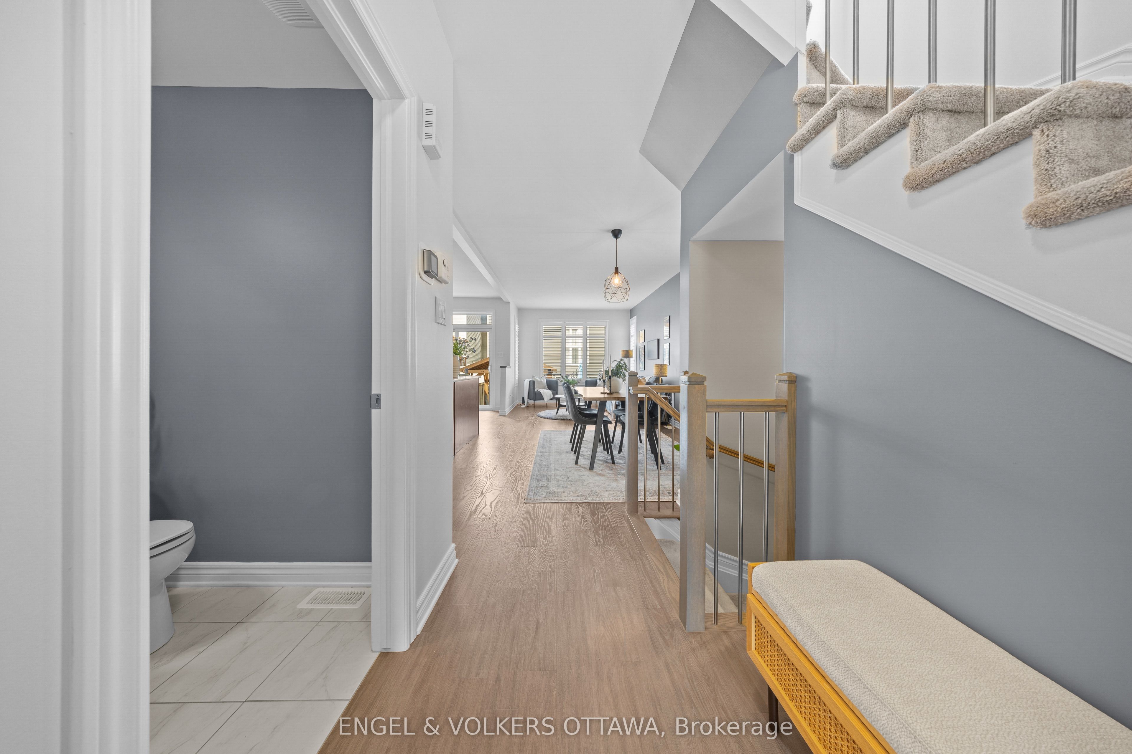 825 Loosestrife Way, Leitrim, ON K1T 0L8 photo 3