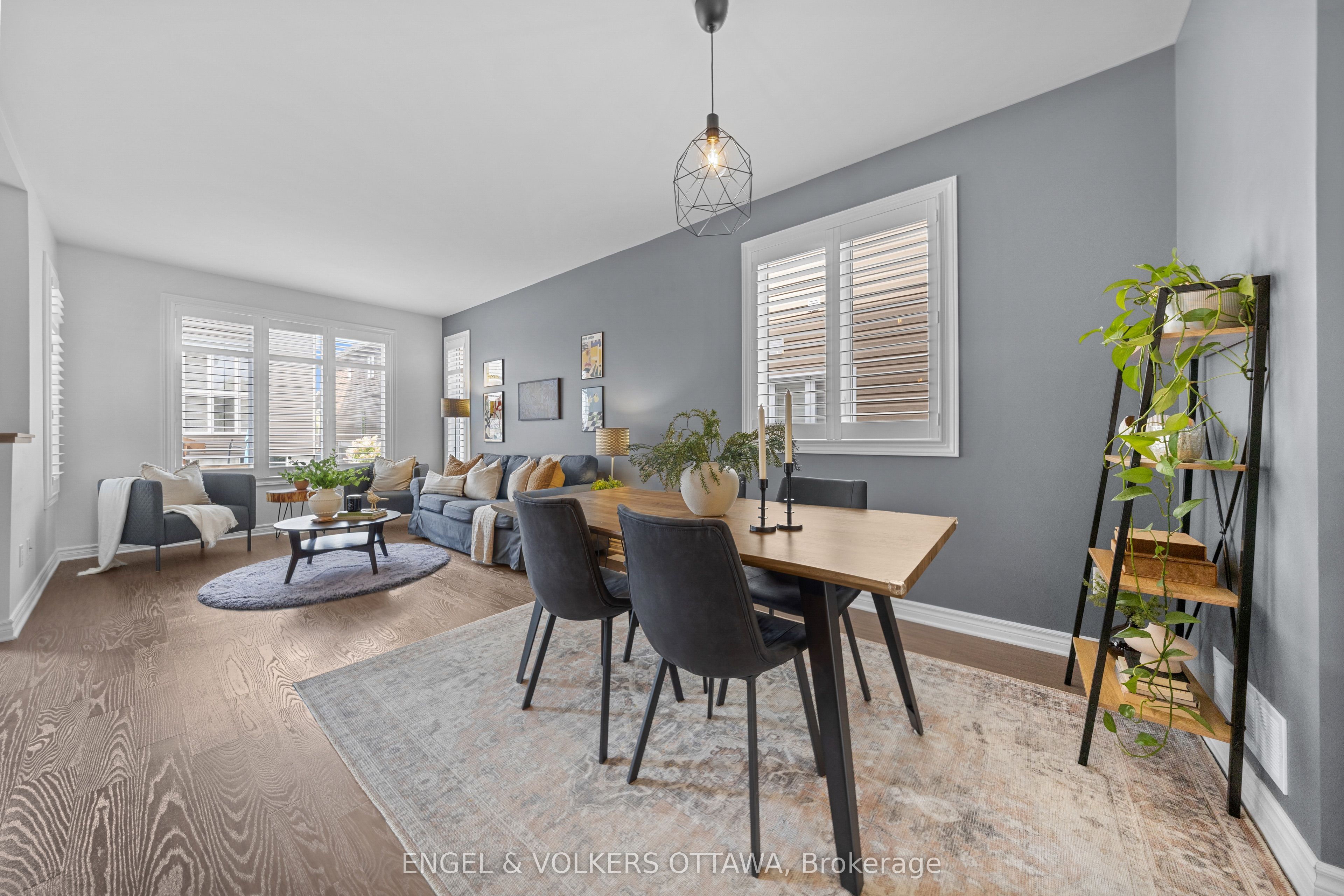 825 Loosestrife Way, Leitrim, ON K1T 0L8 photo 5