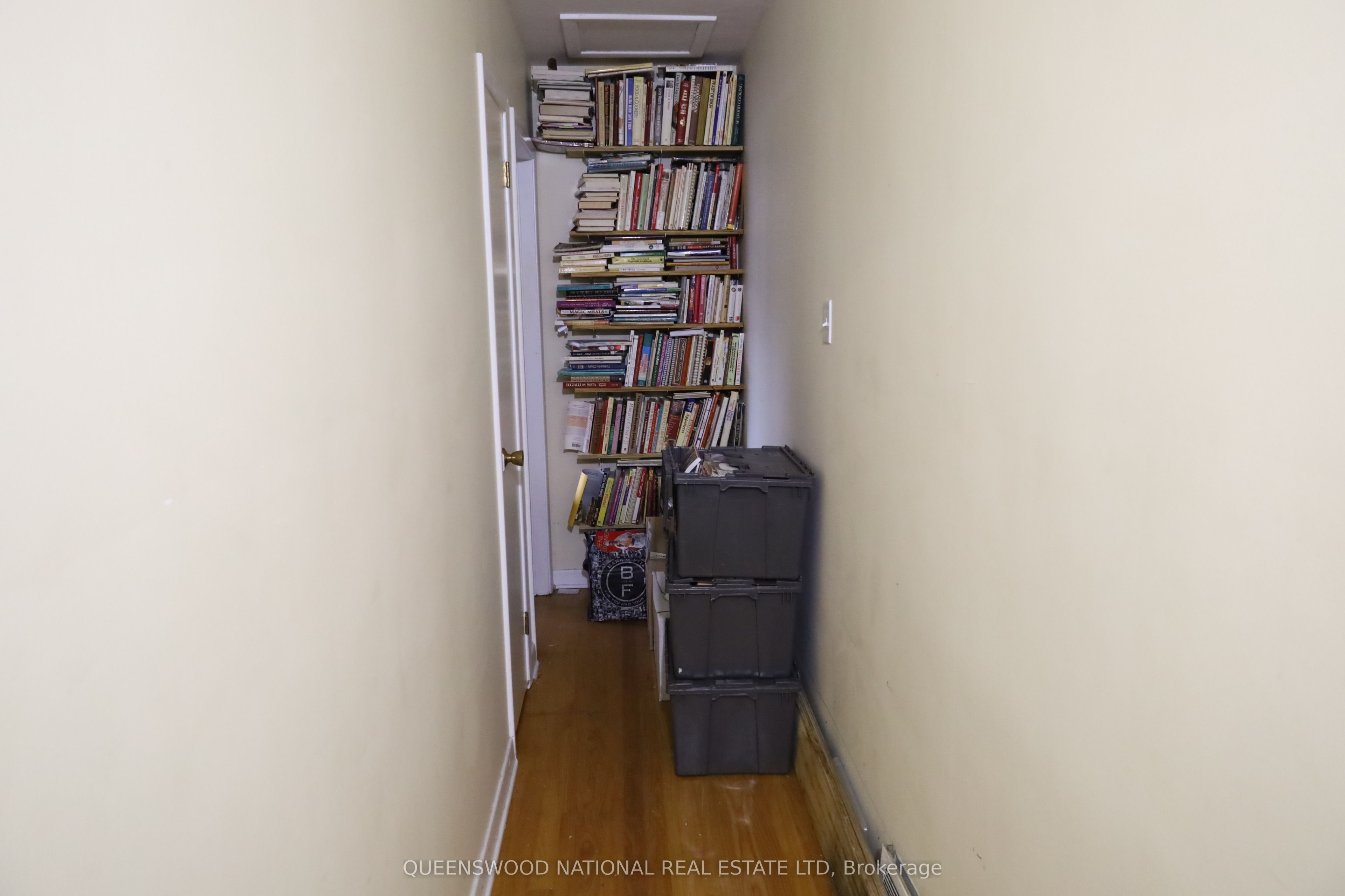 7 Burgess Avenue, Crystal Bay - Rocky Point - Bayshore, ON K2B 7W8 photo 5