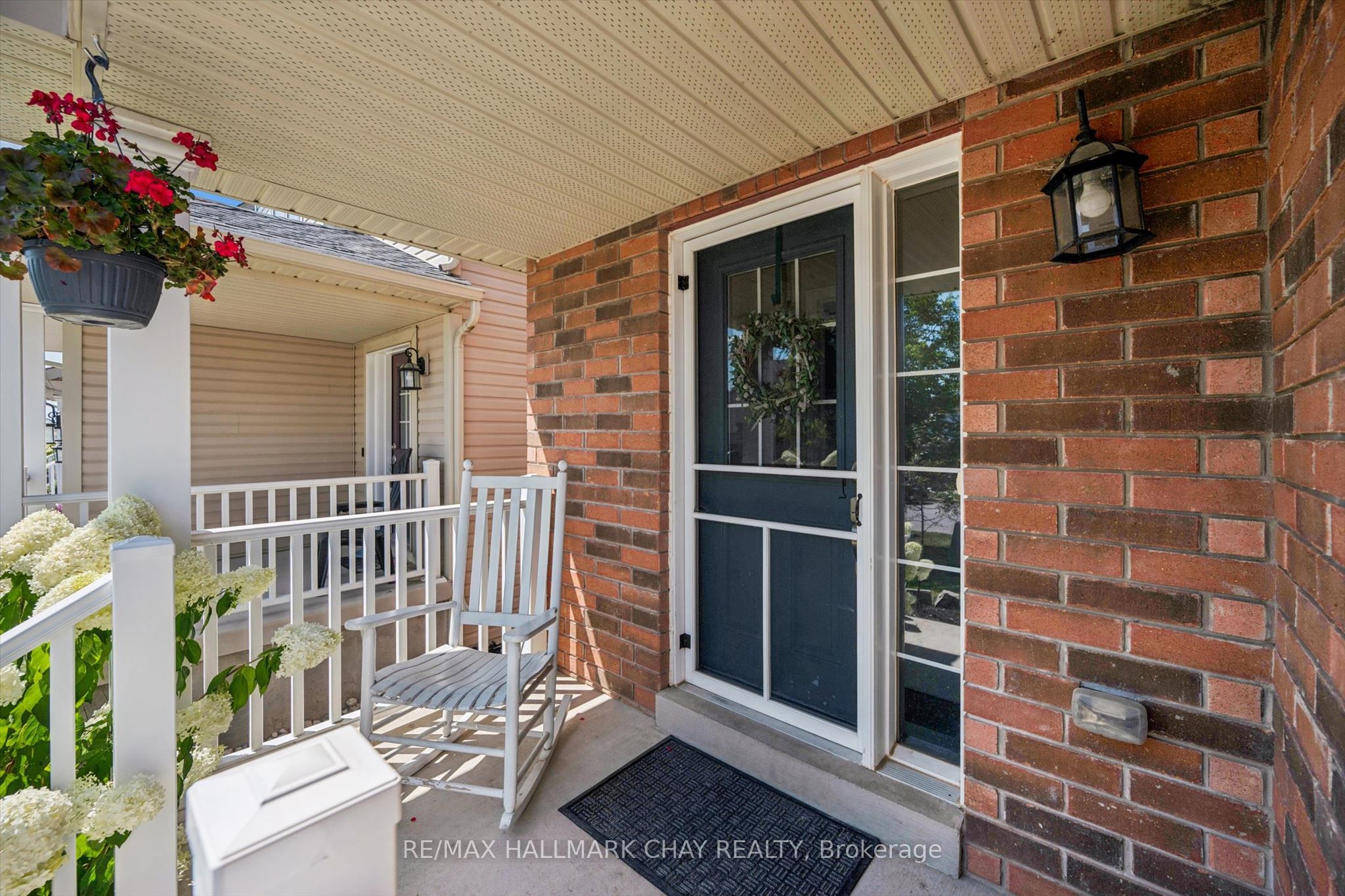 109 Courtney Street, Centre Wellington, ON N1M 0E3 photo 2