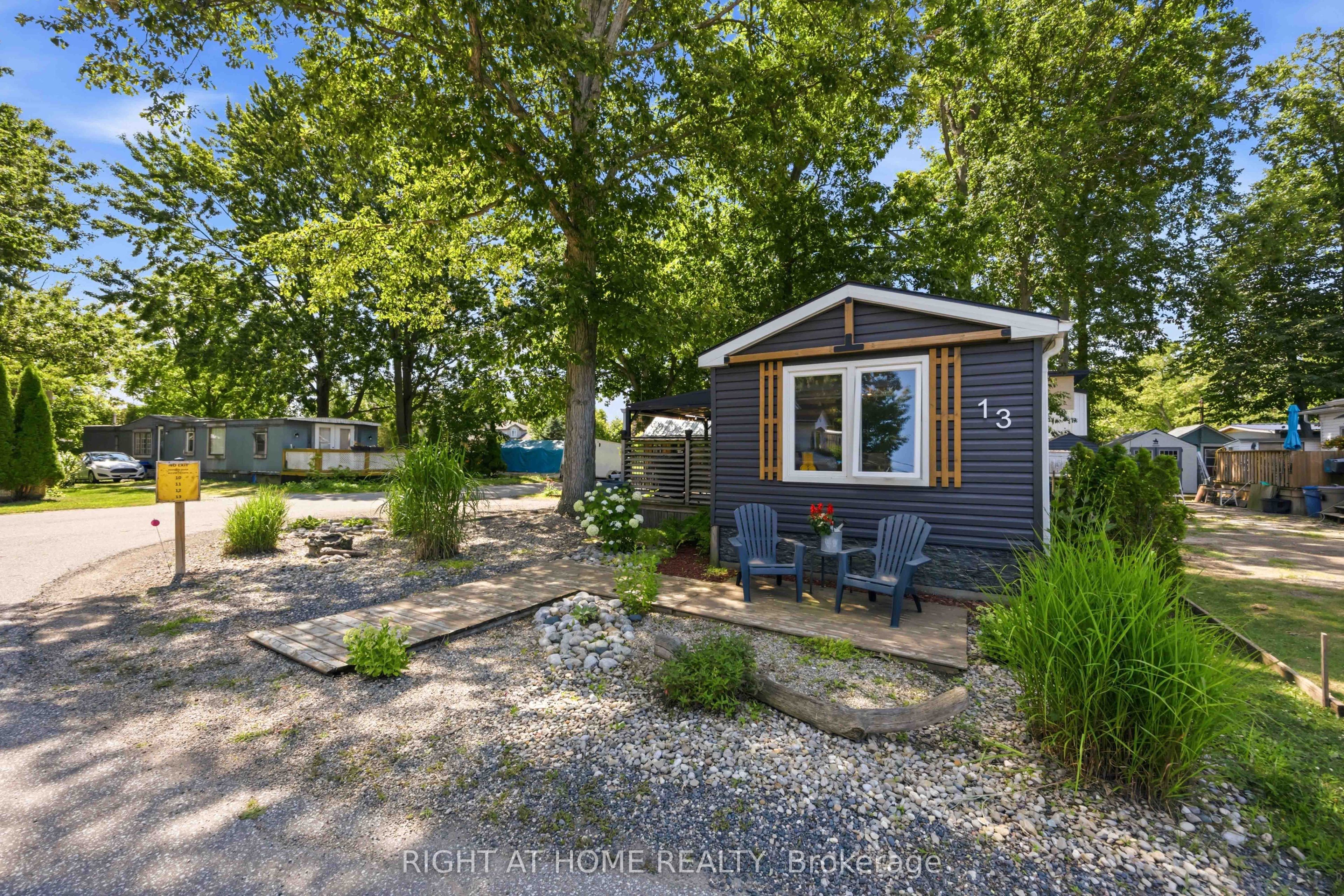 2891 Old Lakeshore Road 13, Sarnia, ON N0N 1C0