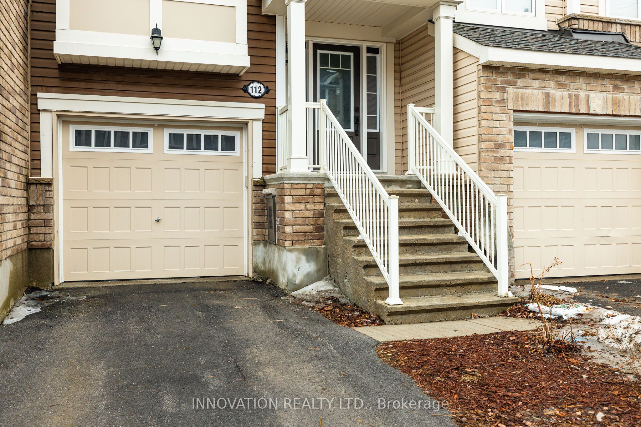 112 Gelderland Private, Kanata, ON K2V 0H8 photo 2