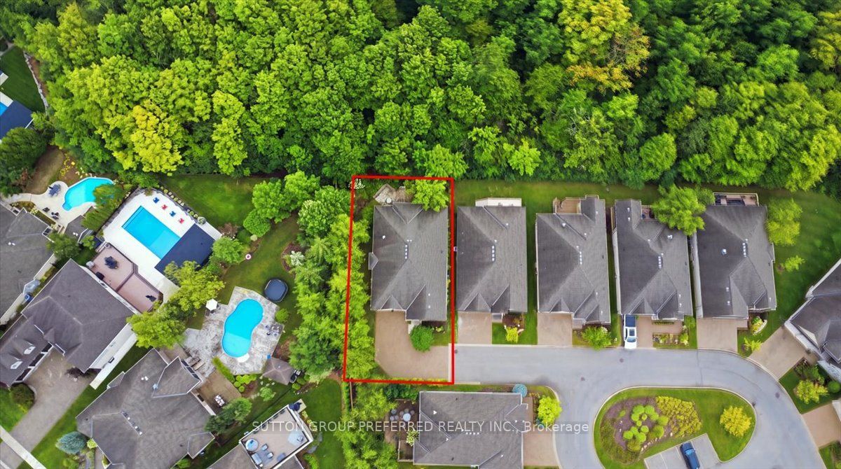 725 Eagletrace Drive 63, London North, ON N6G 0J7 photo 2