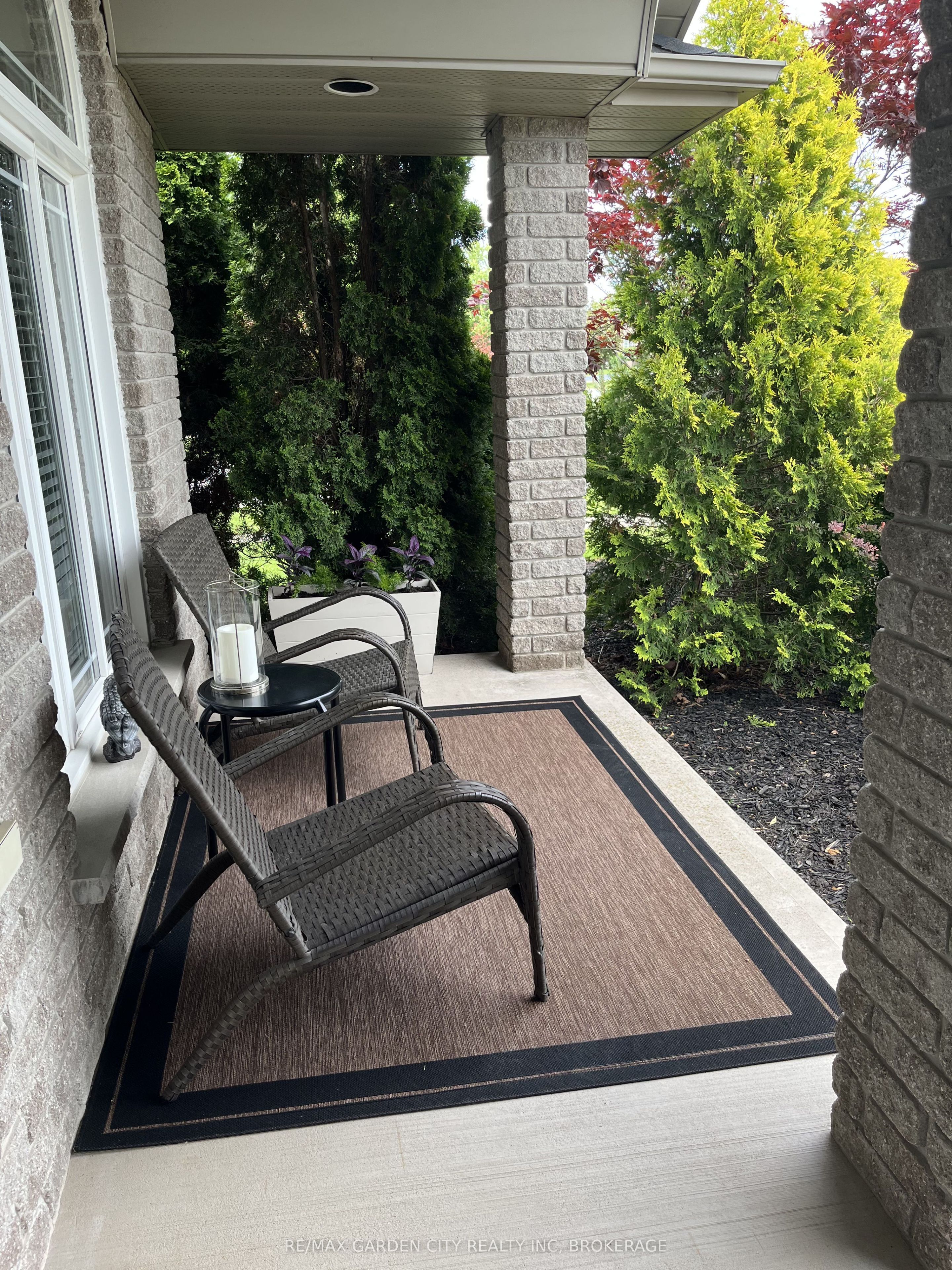 7059 Parkside Road, Niagara Falls, ON L2H 3L6 photo 5