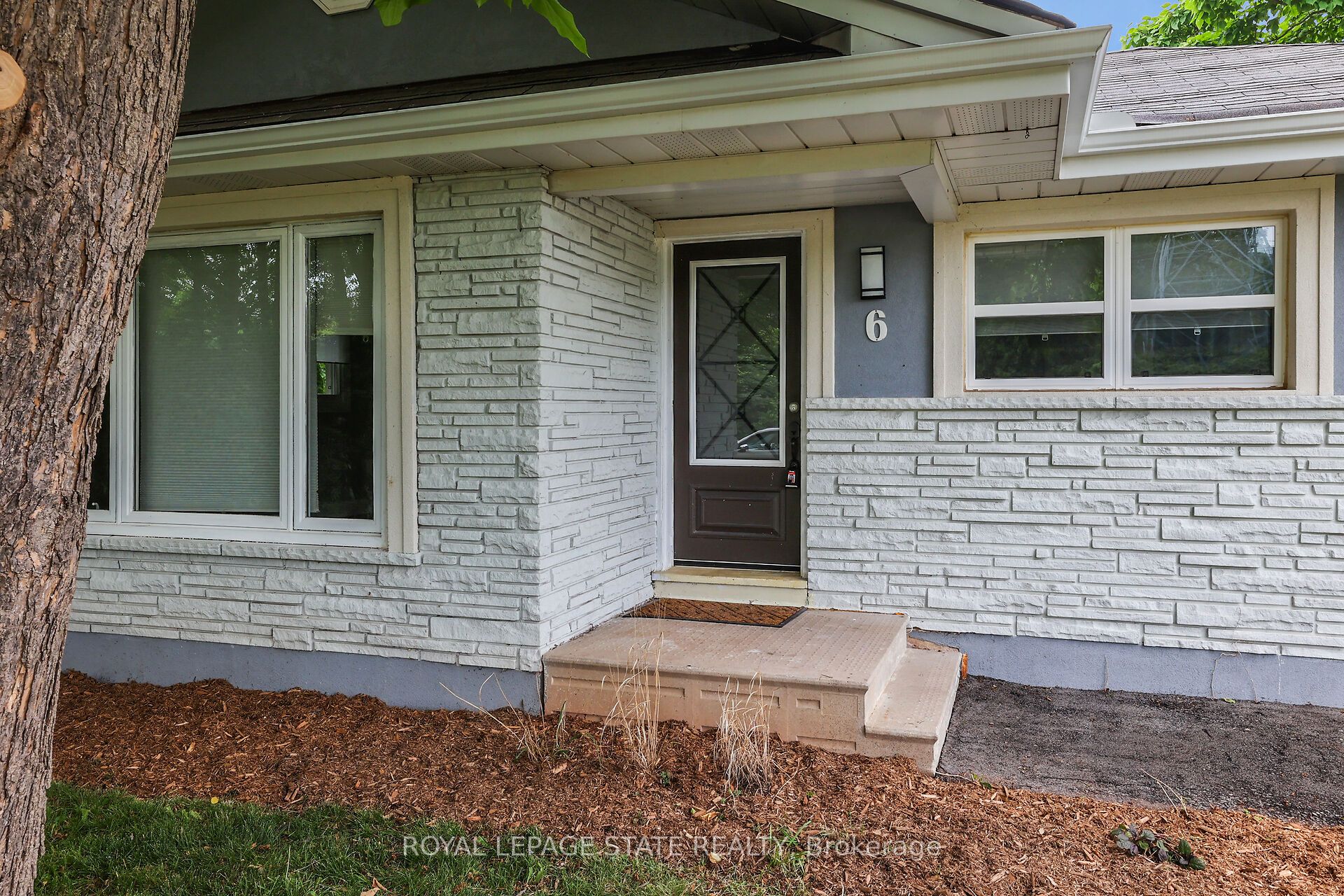 6 Lincoln Avenue, Grimsby, ON L3M 1Y4 photo 4