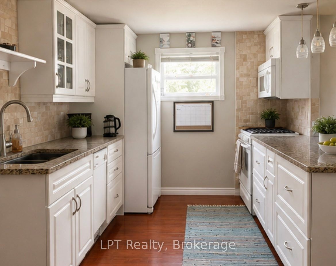 17 Bay Avenue, Prince Edward County, ON K0K 1T0 photo 3