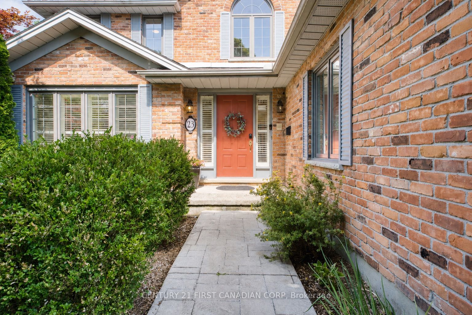23 SHETLAND Crescent, London North, ON N5X 3P6