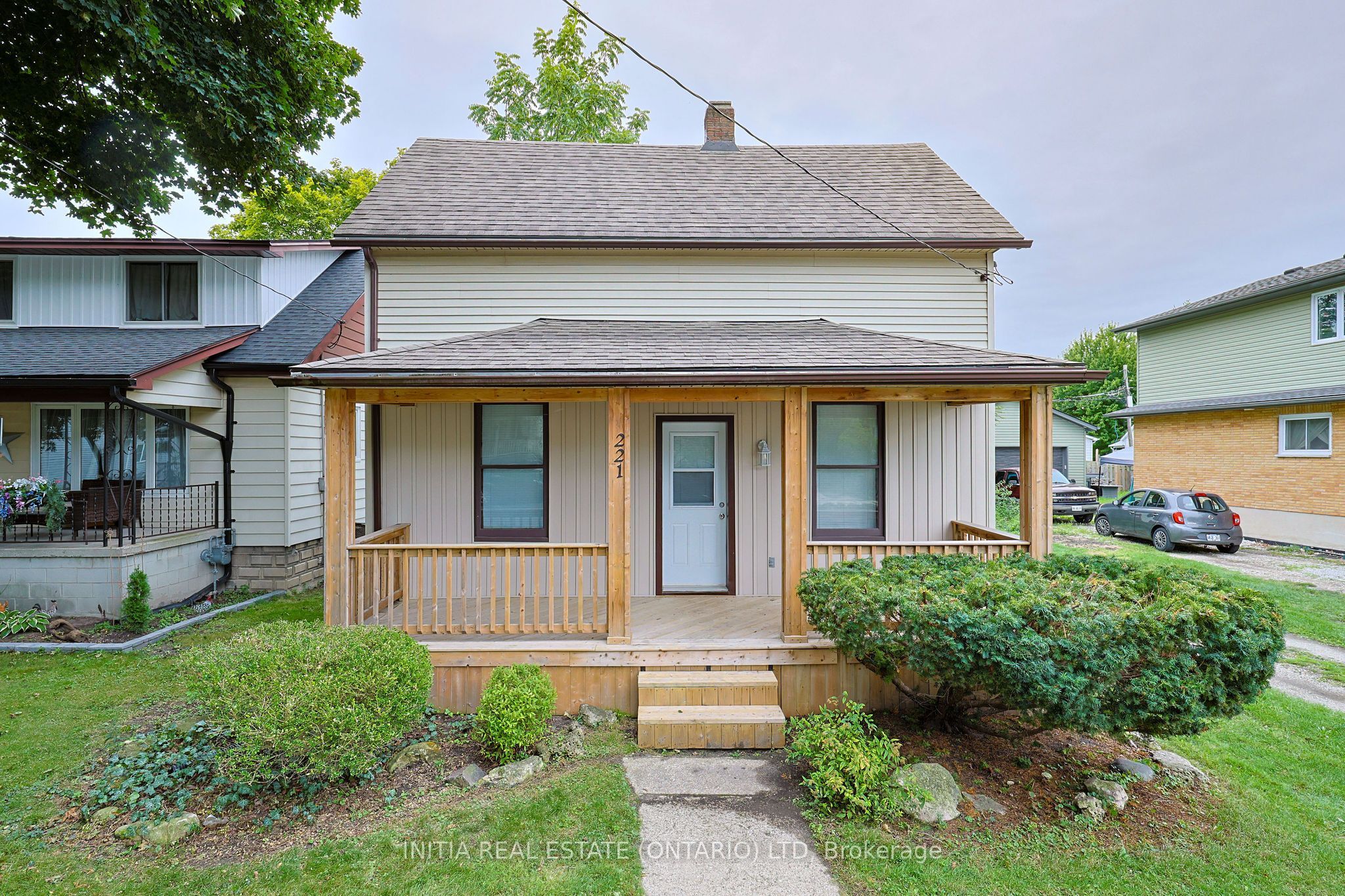 221 Bright Street, Sarnia, ON N7T 4E9