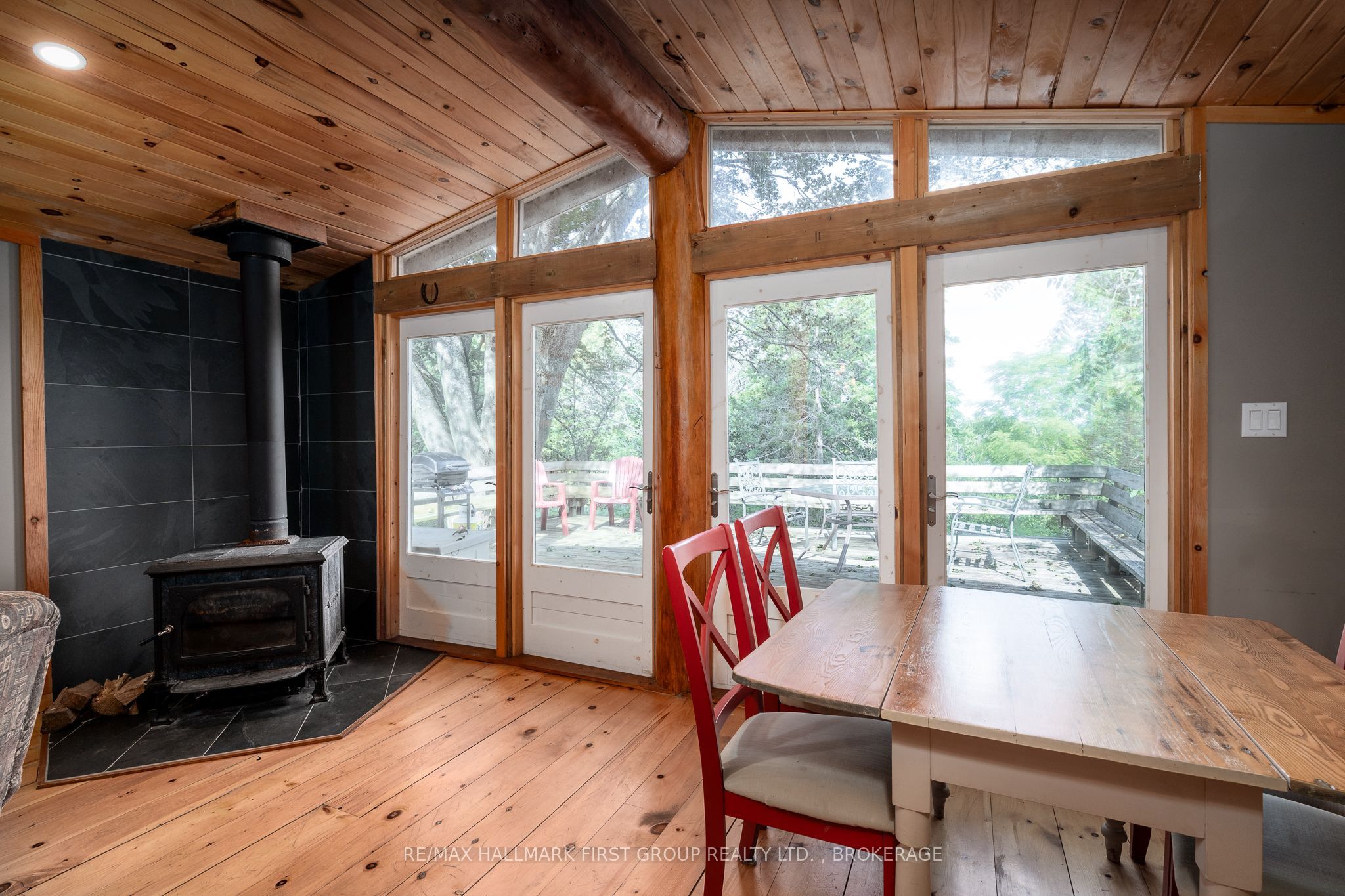 19 Pc Lane, Prince Edward County, ON K0K 2T0 photo 2