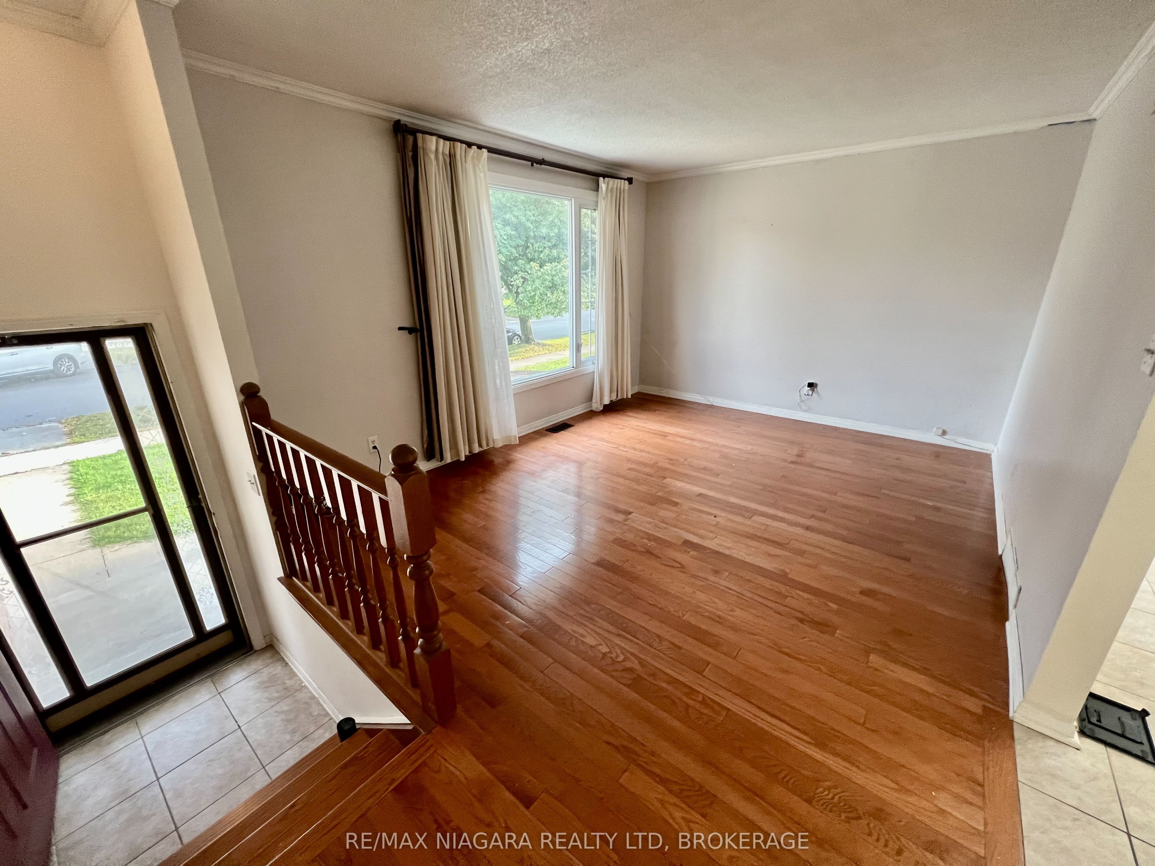 6171 Charnwood Avenue, Niagara Falls, ON L2H 2L5 photo 5
