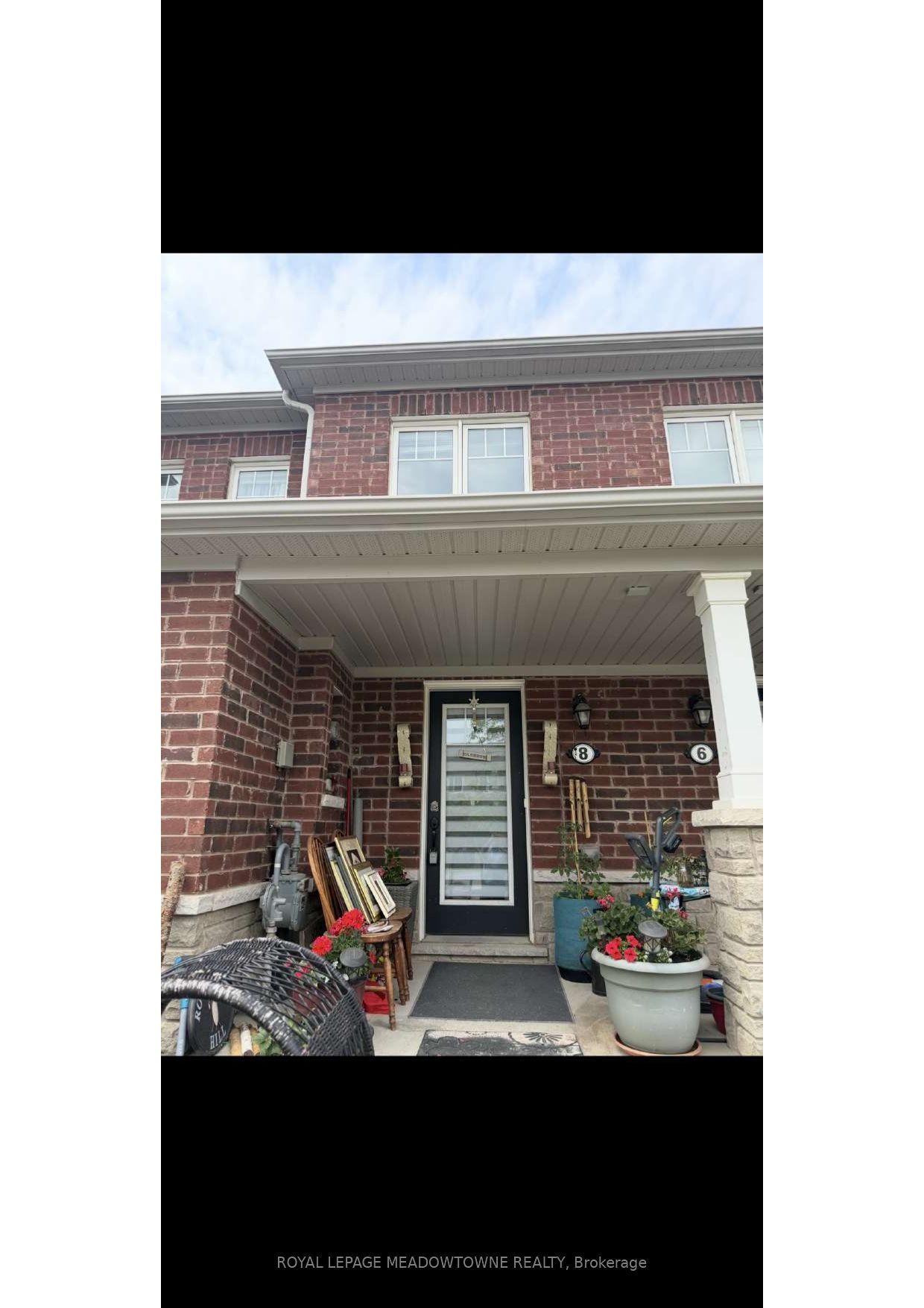 8 Longboat Run, Brantford, ON N3T 0P3 photo 3