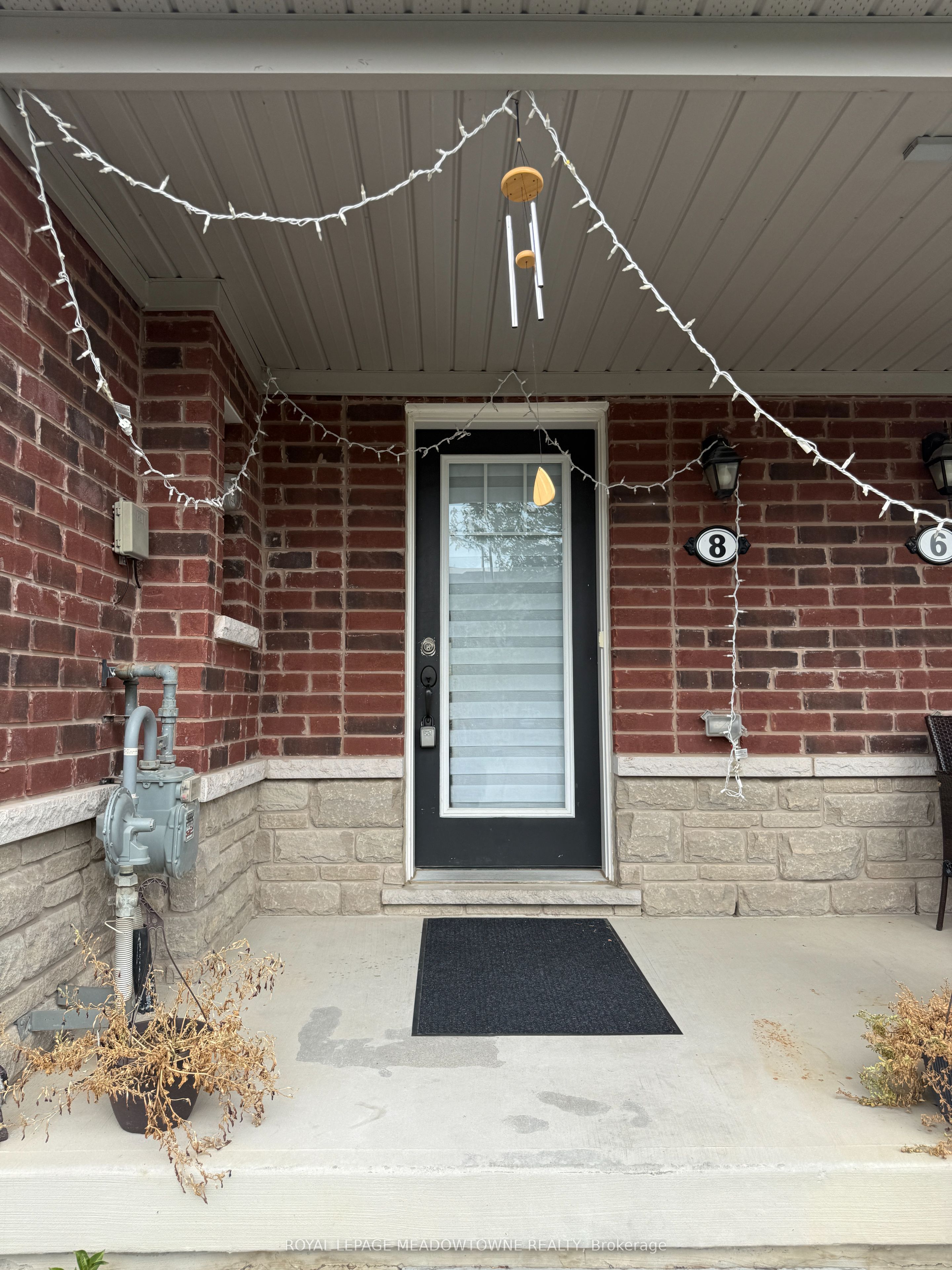 8 Longboat Run, Brantford, ON N3T 0P3 photo 4