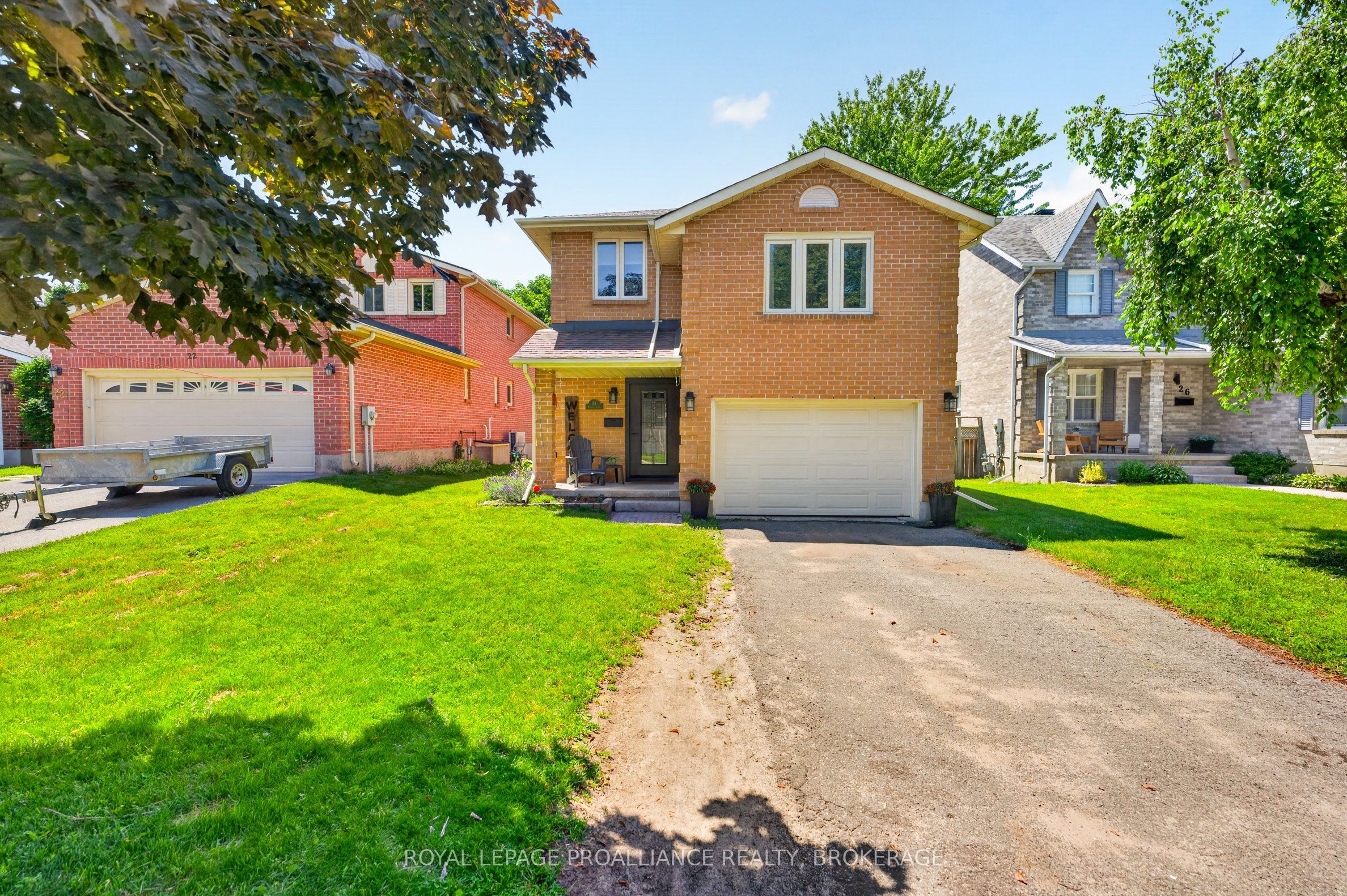 24 Balmoral Court, Kingston, ON K7M 7T1 photo 2