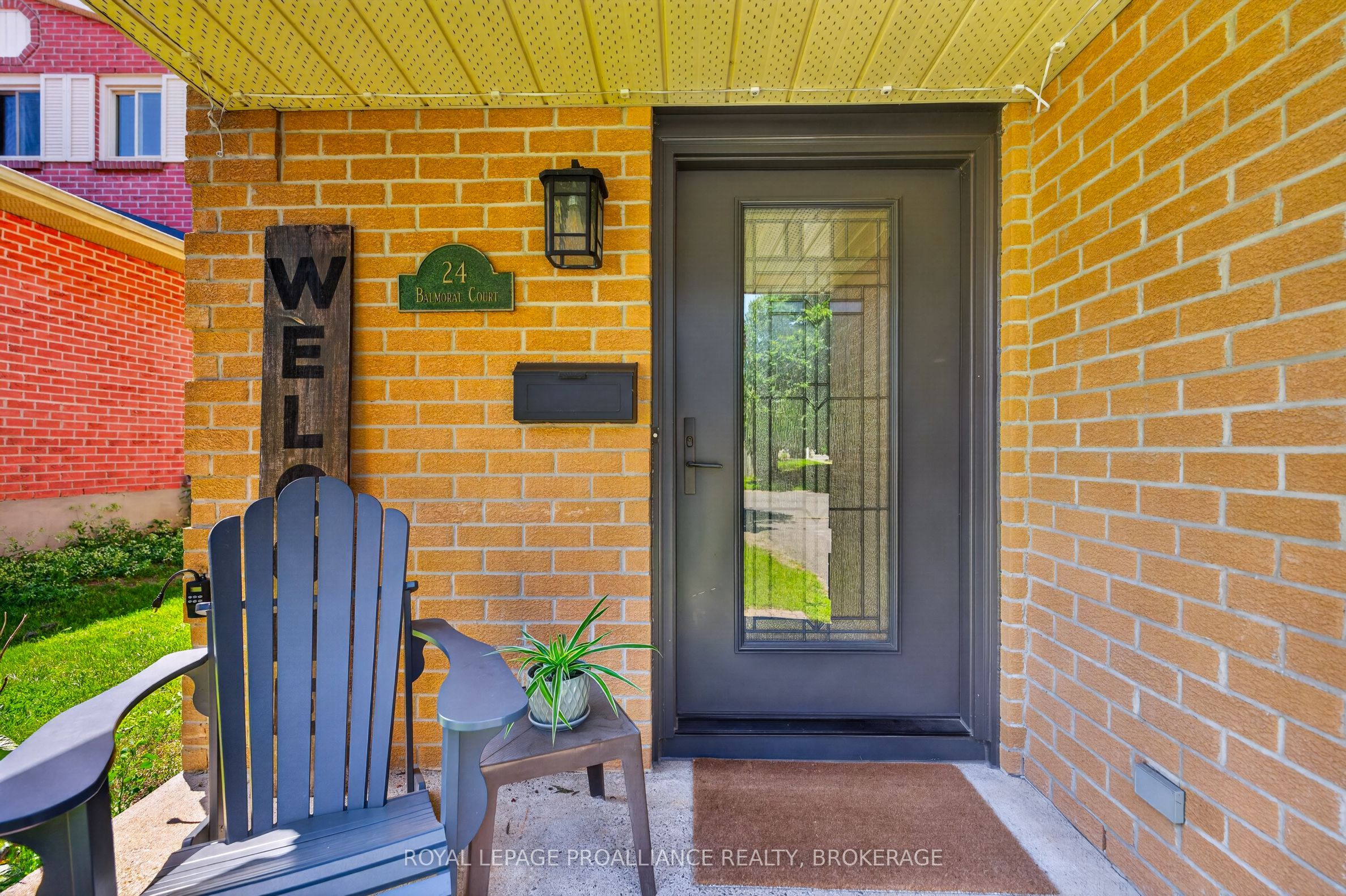 24 Balmoral Court, Kingston, ON K7M 7T1 photo 3