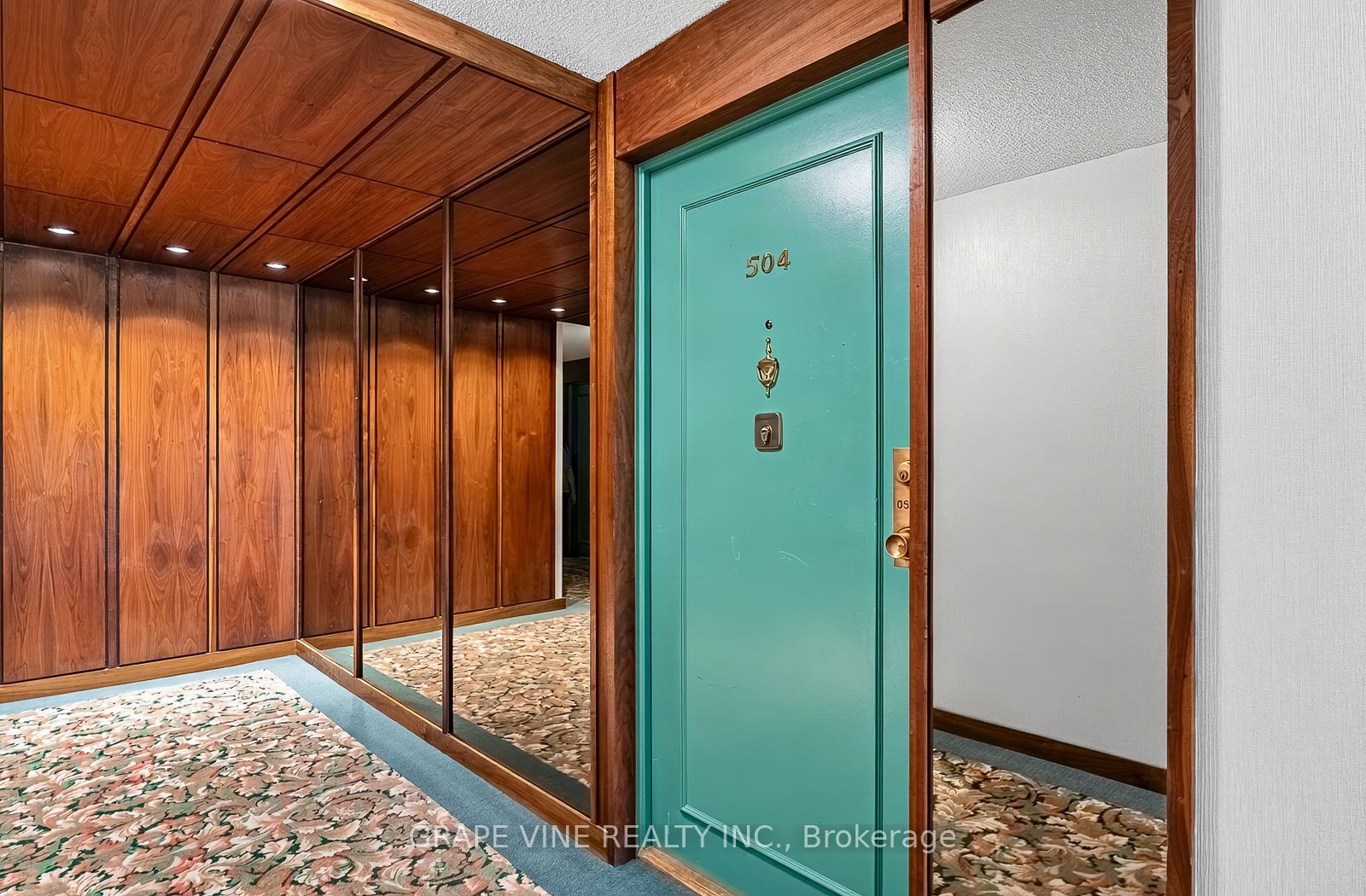 2951 Riverside Drive 504, Billings Bridge - Riverside Park and Area, ON K1V 8W6 photo 5