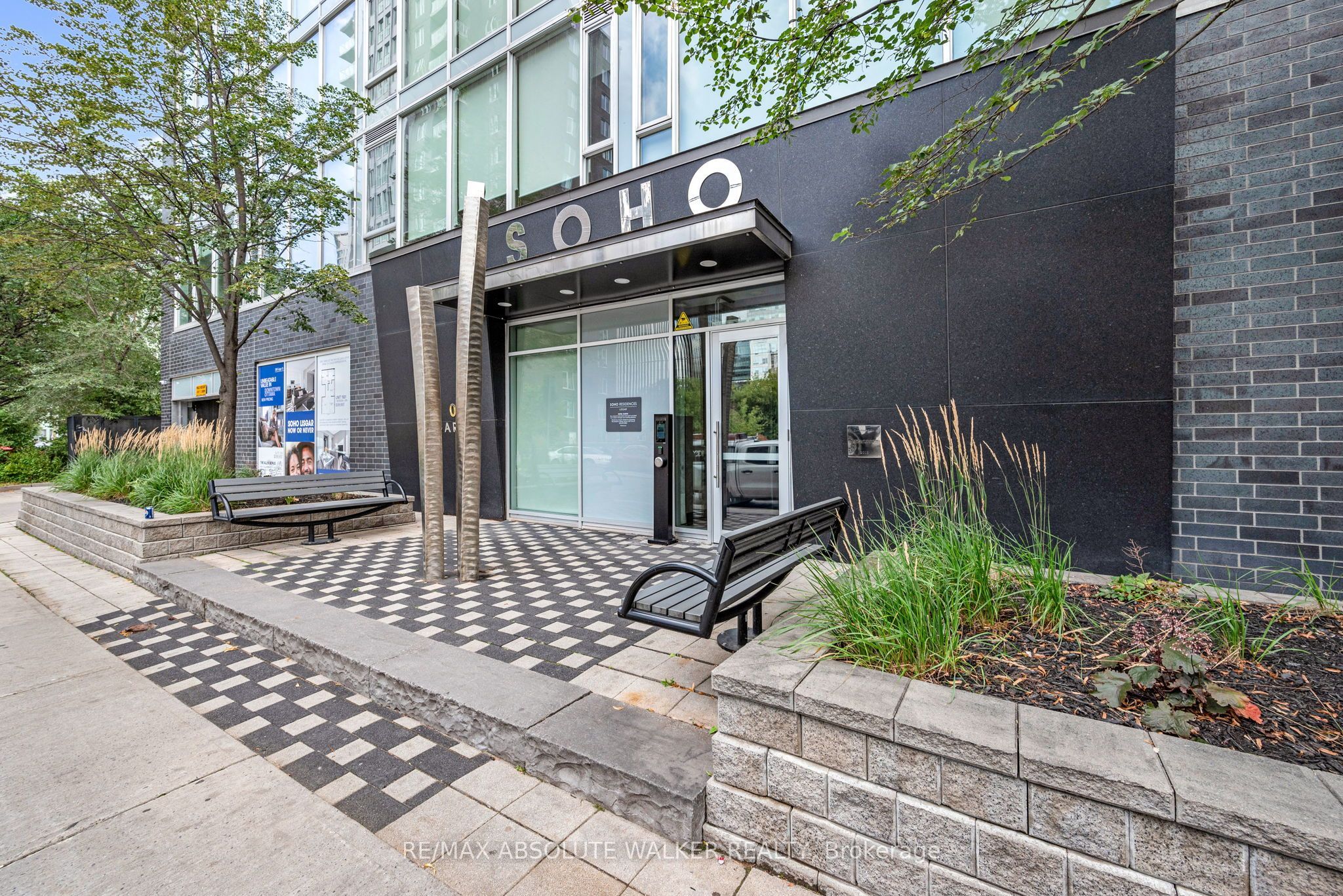 300 Lisgar Street 810, Ottawa Centre, ON K2P 0E2
