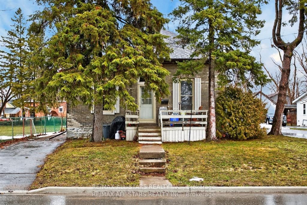 36 Caroline Street, Kawartha Lakes, ON K9V 1T1 photo 3