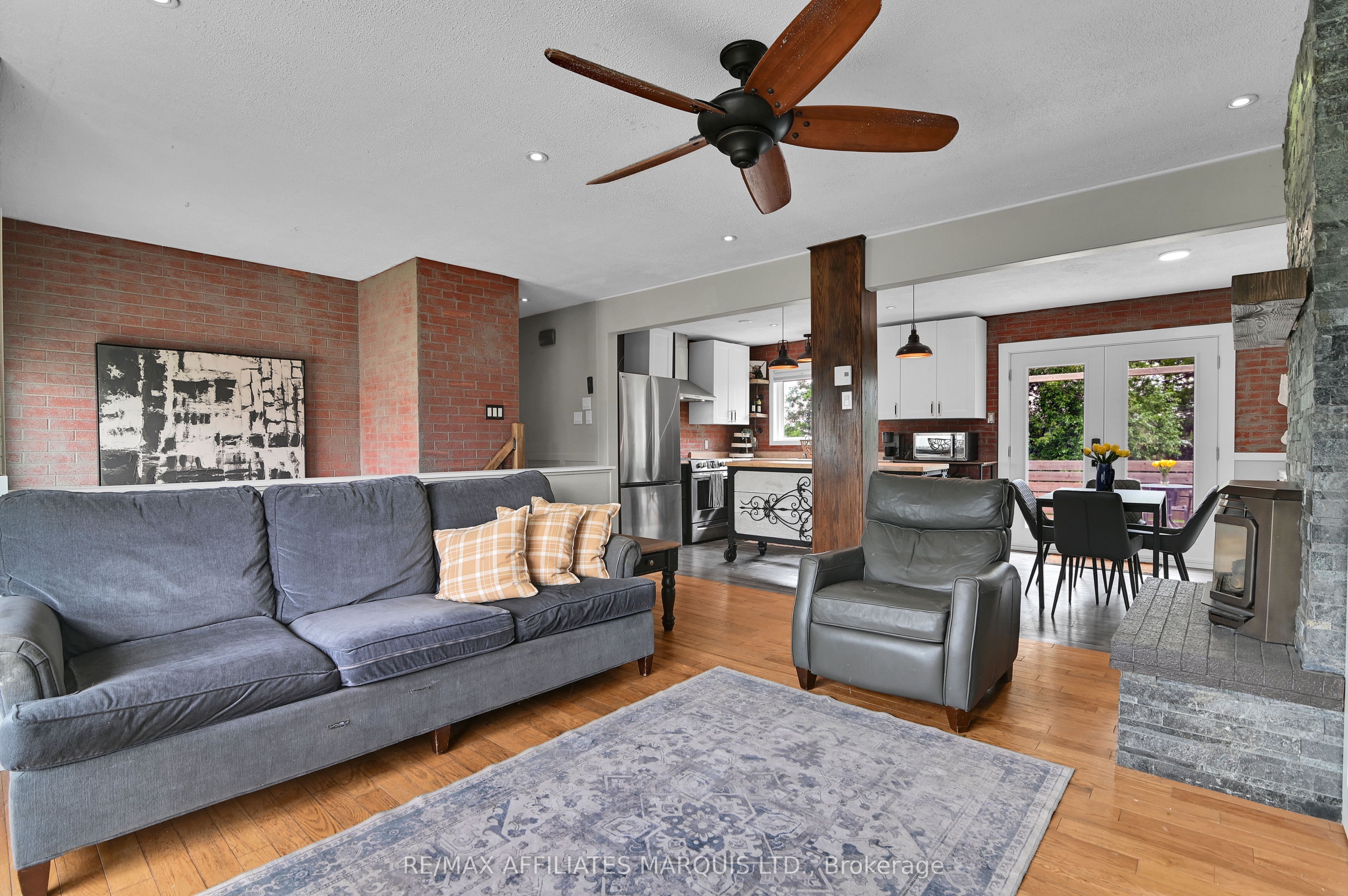 422 HILBERT Avenue, Cornwall, ON K6K 1H5 photo 5