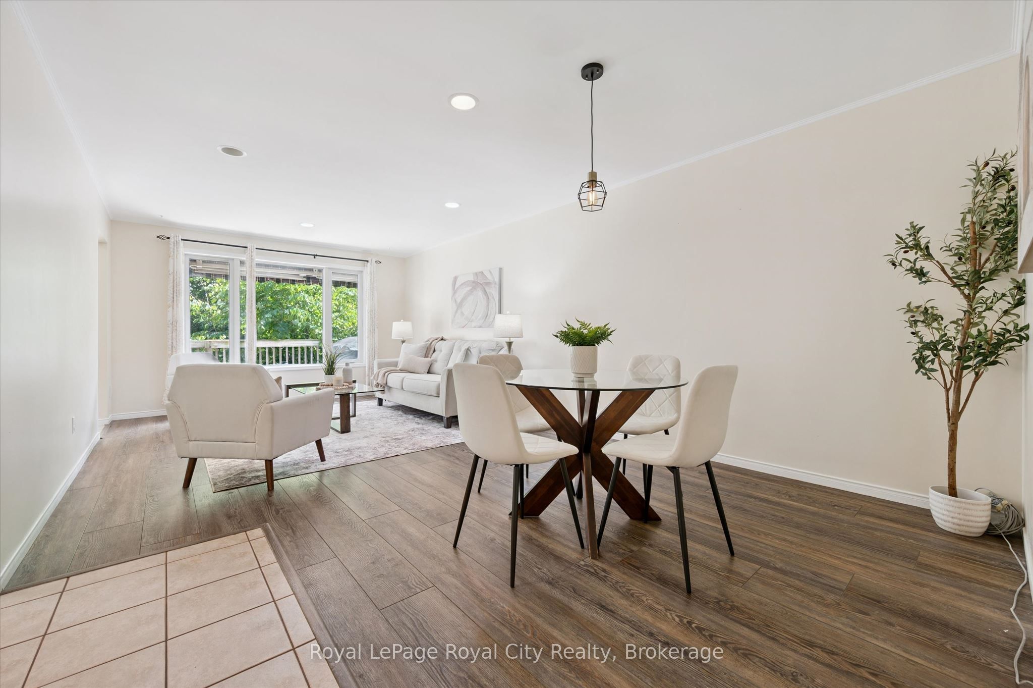 73 Waxwing Crescent, Guelph, ON N1C 1E3 photo 4