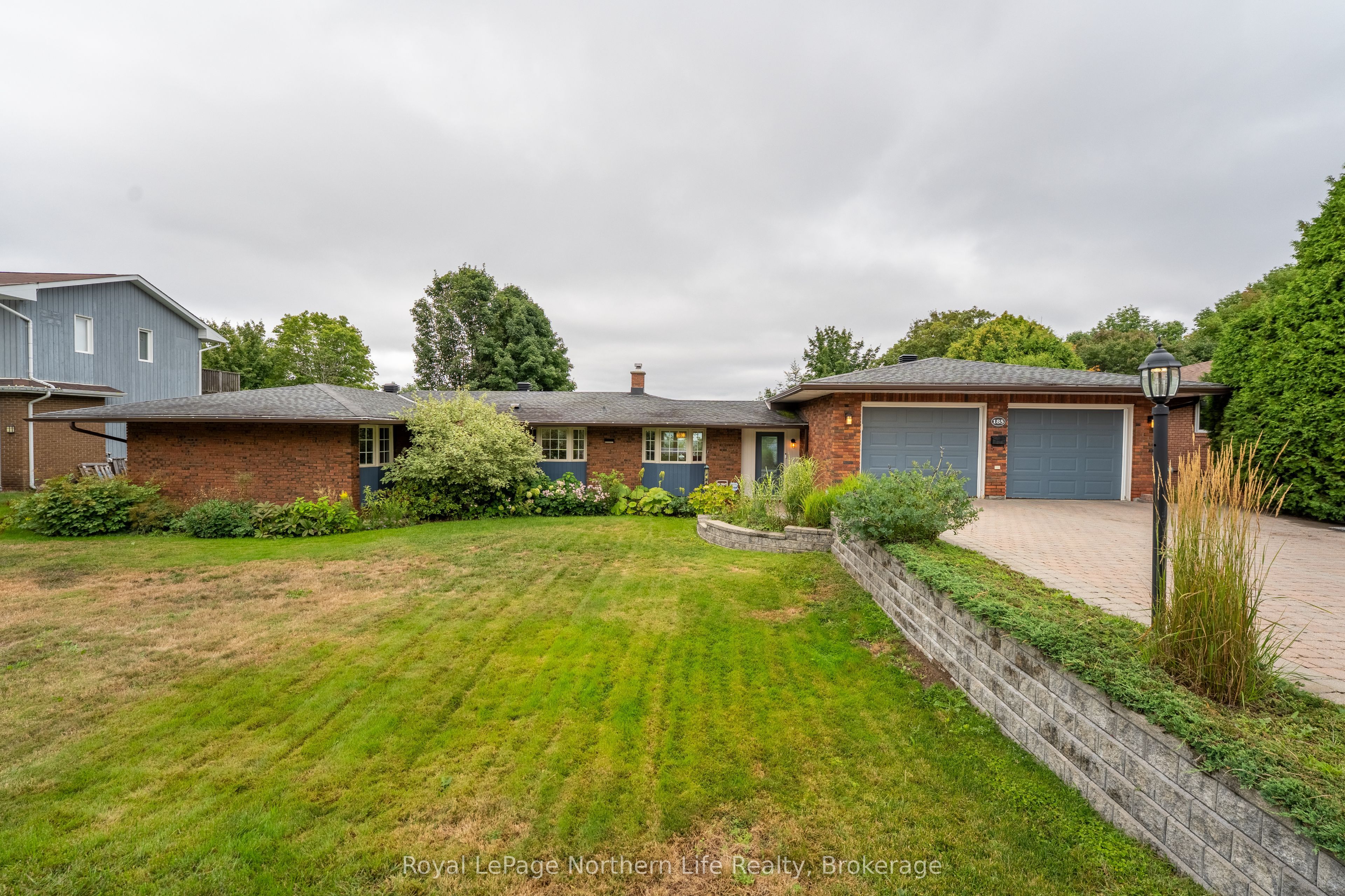 185 Wallace Heights Drive, North Bay, ON P1C 1E7
