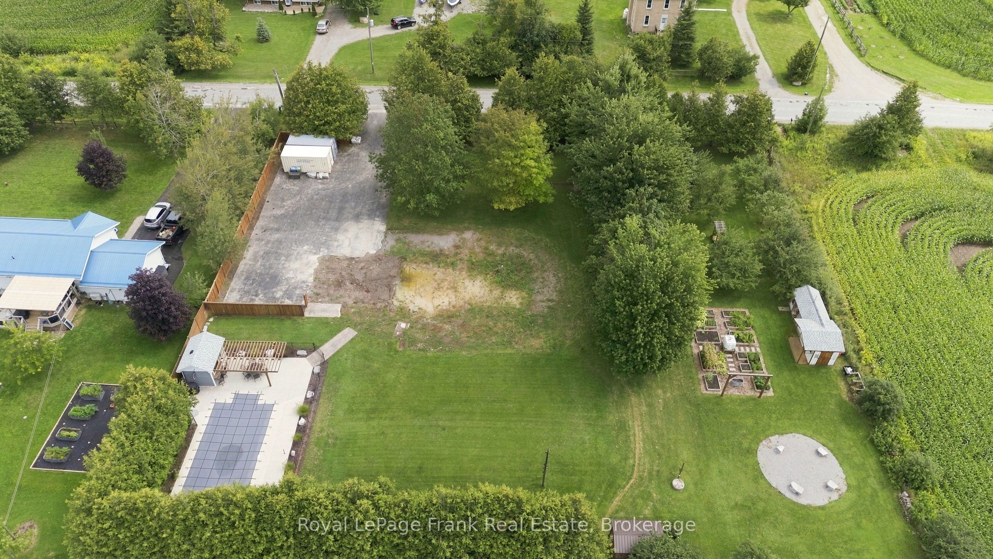 1235 Heights Road, Kawartha Lakes, ON K9V 4R3 photo 2