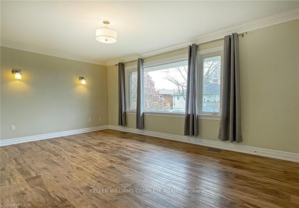 6 Myrtle Avenue Upper, St. Catharines, ON L2M 5W1 photo 4