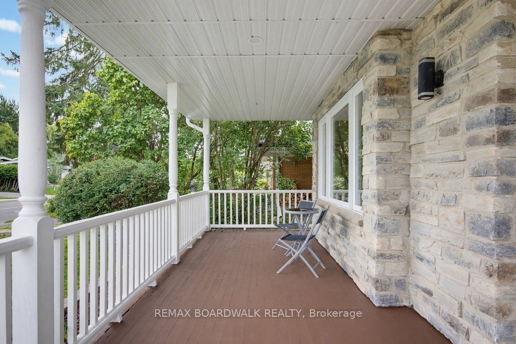 2306 Ryder Street, Alta Vista and Area, ON K1H 6X5 photo 5