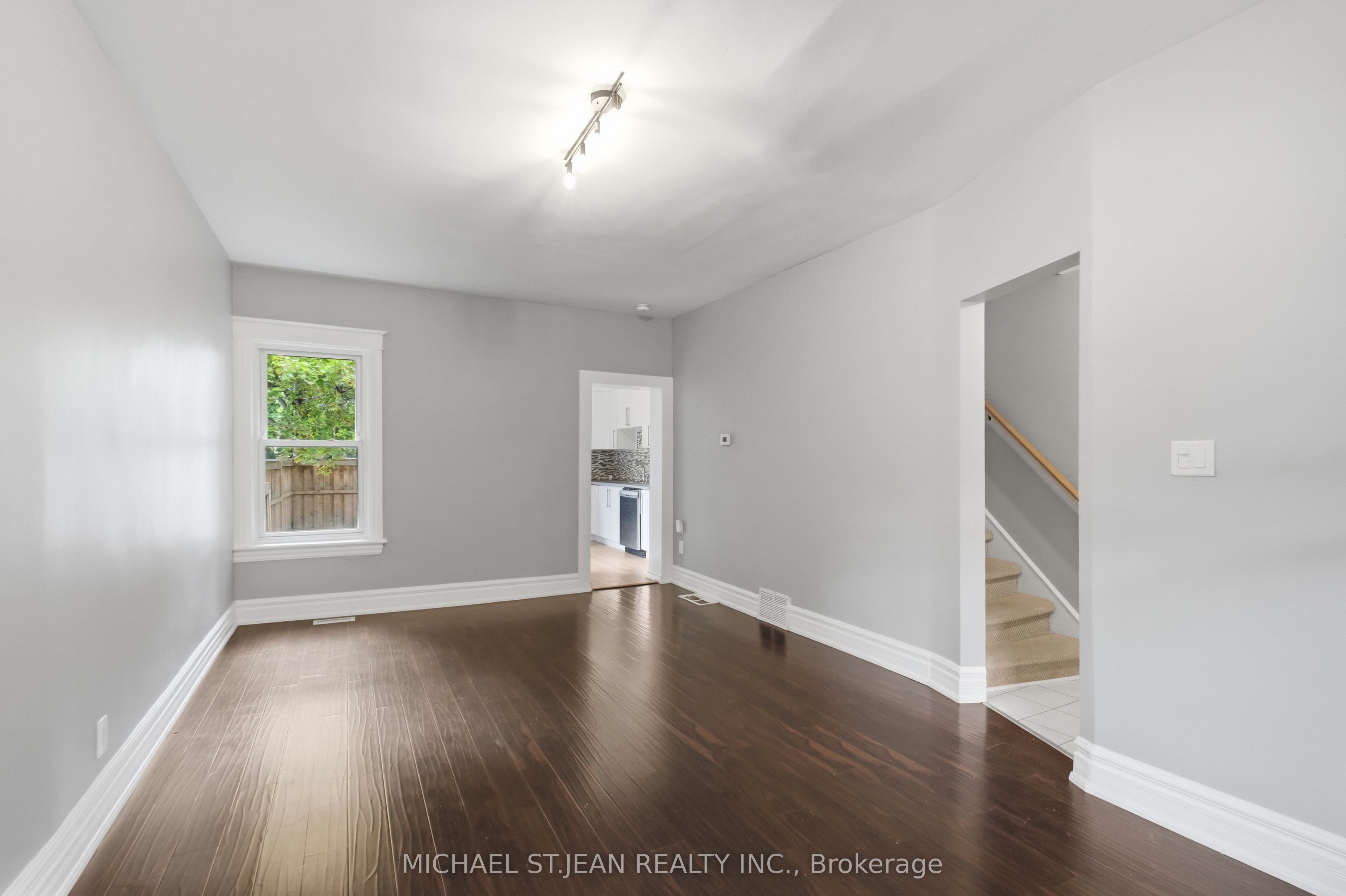62 Cedar Avenue, Hamilton, ON L8M 3A8 photo 5