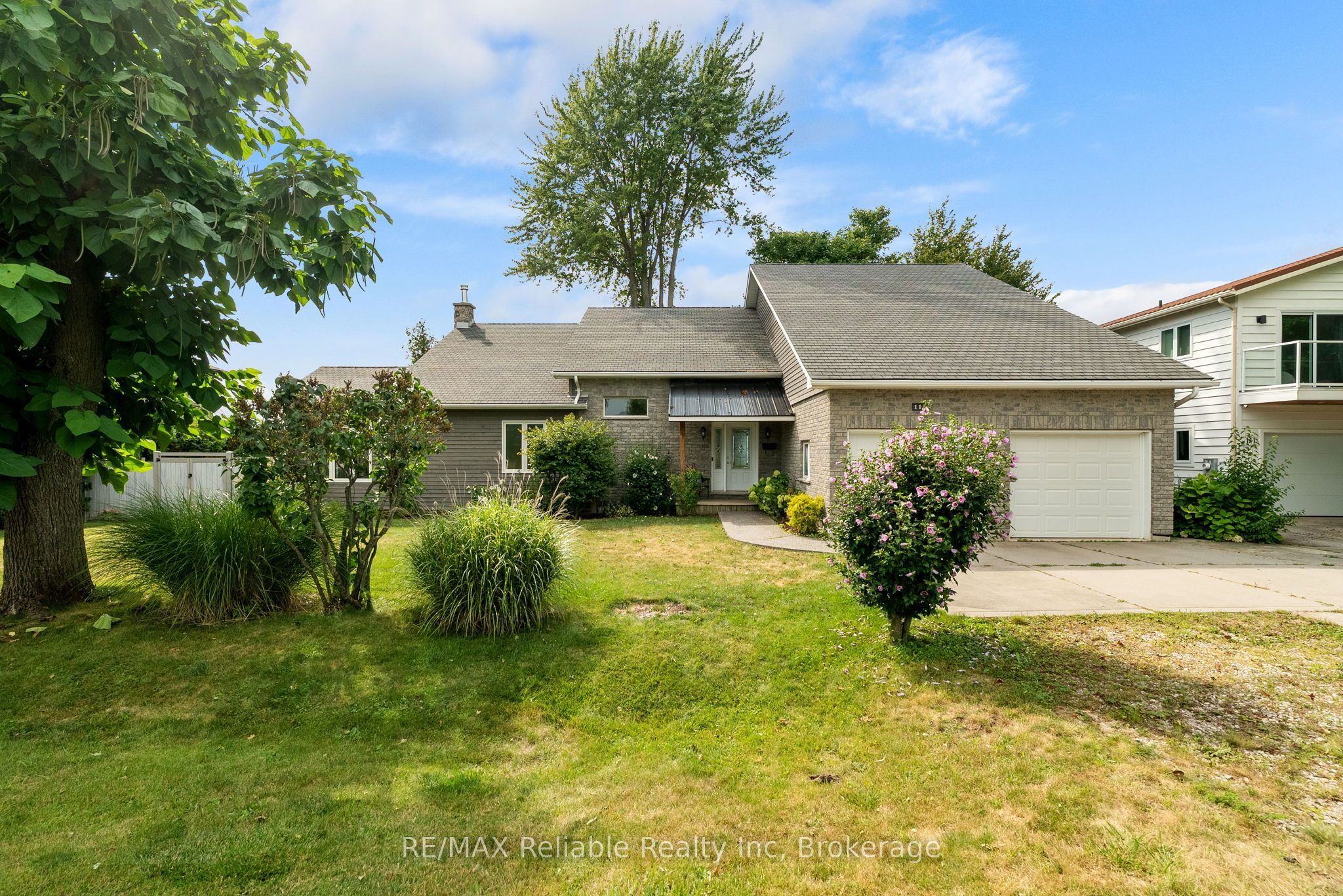 113 Tuyll Street, Bluewater, ON N0M 1G0