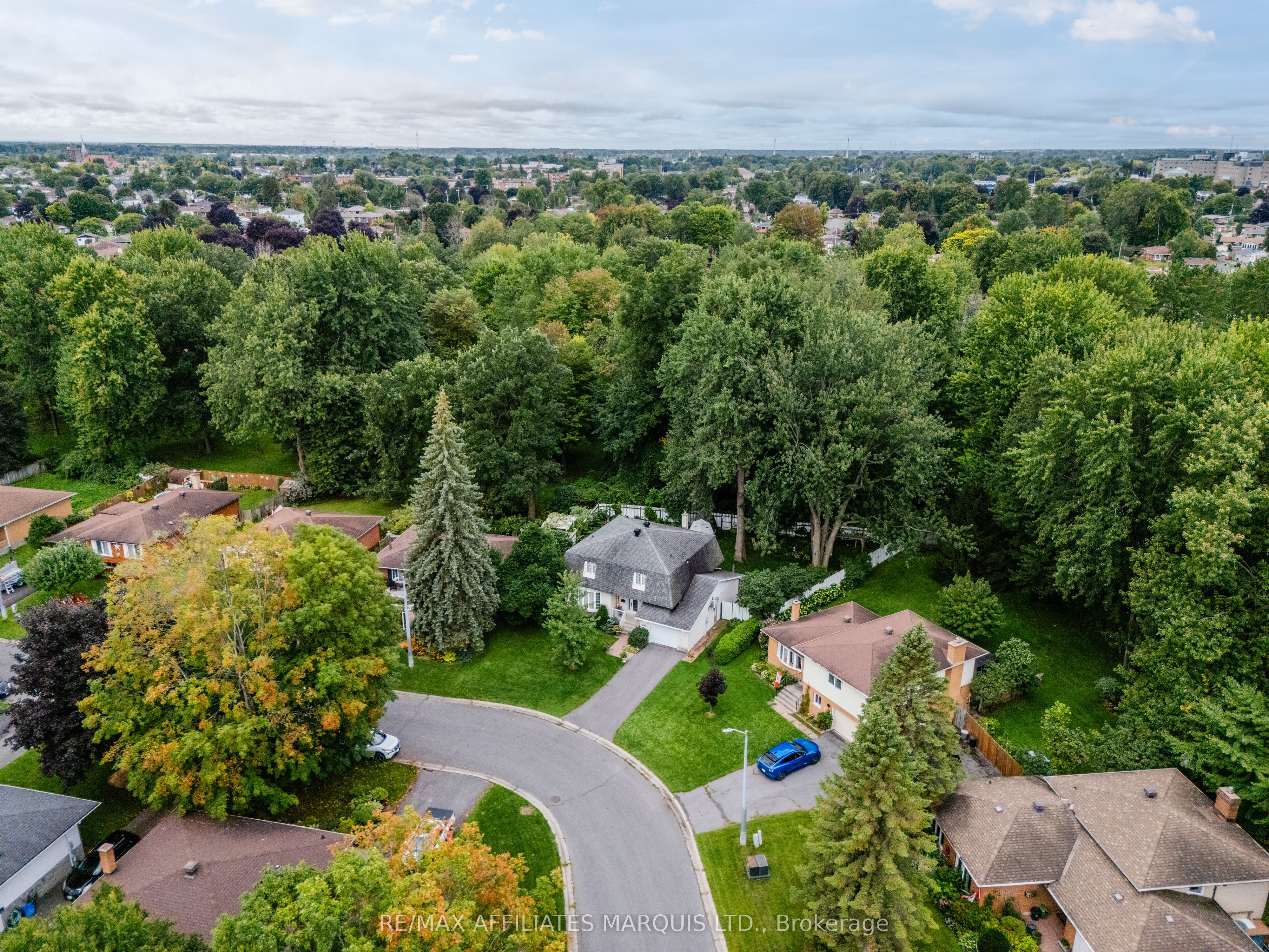 645 Dundas Crescent, Cornwall, ON K6H 6L1 photo 3