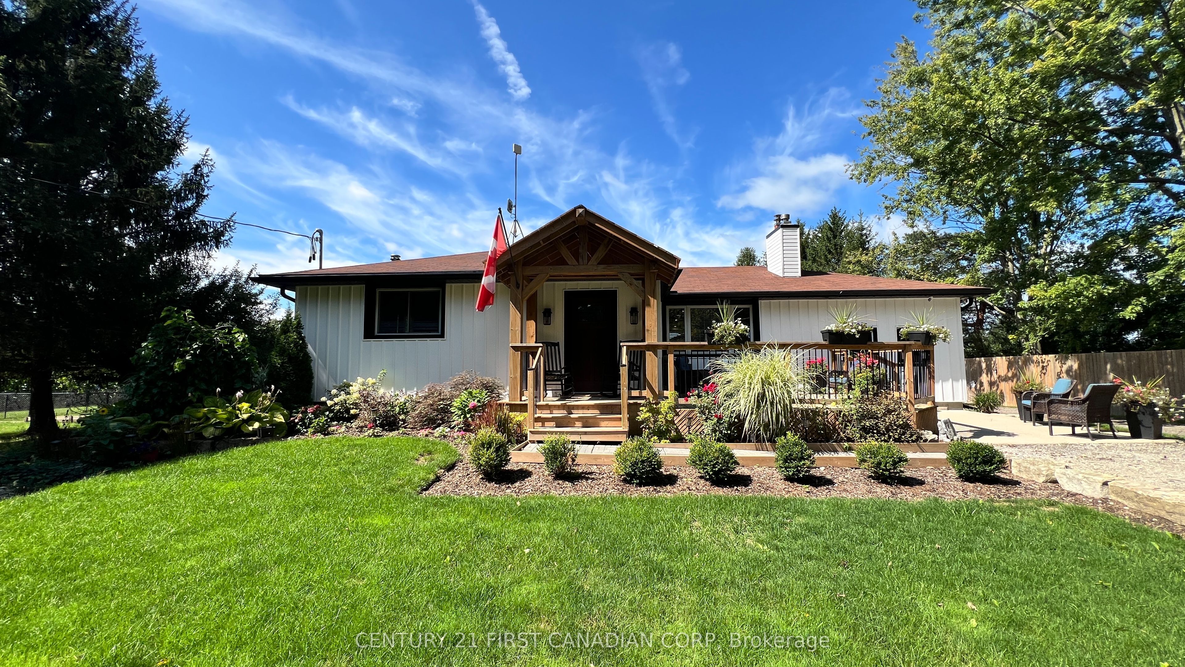 20883 REBECCA Road, Thames Centre, ON N0E 1W0
