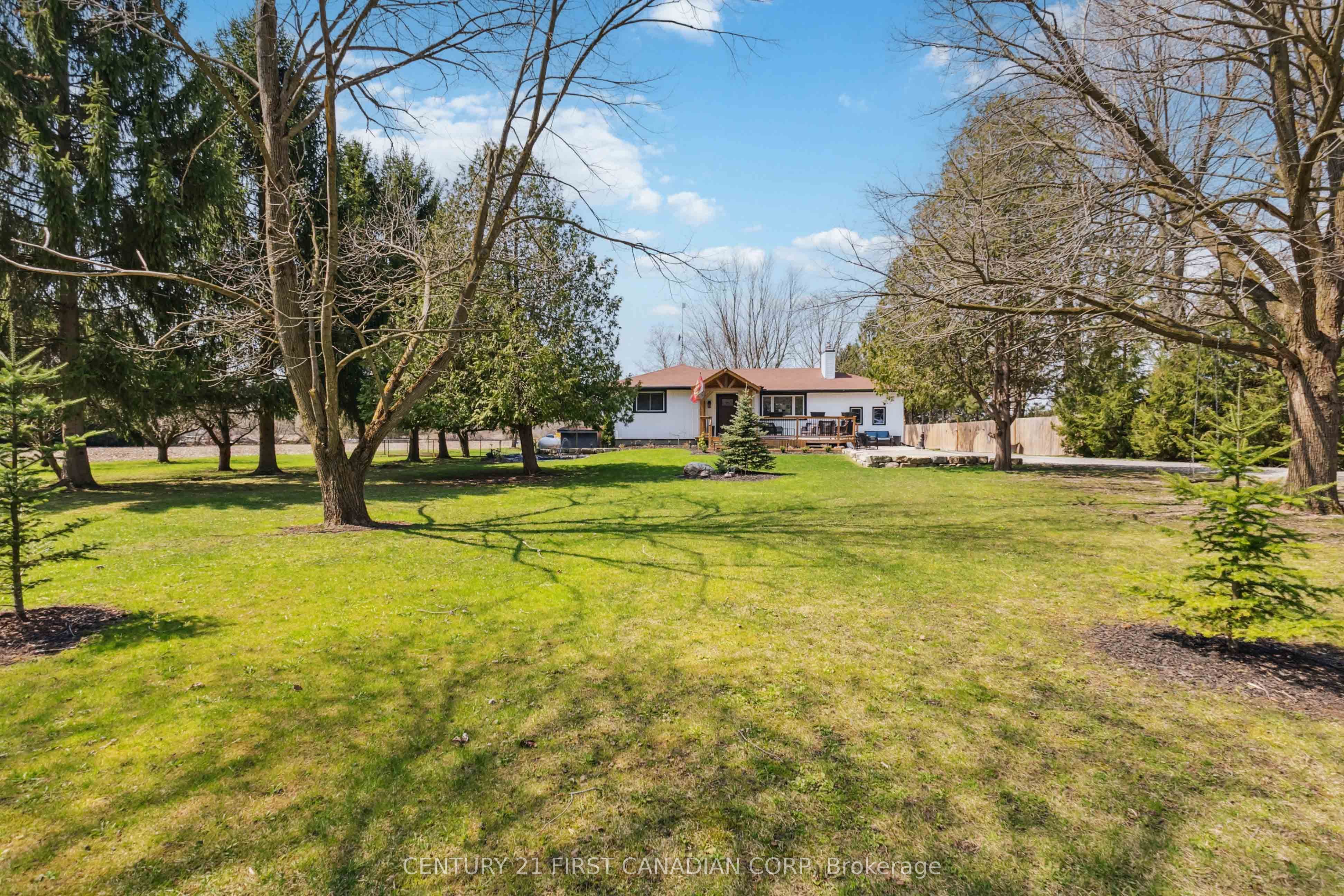 20883 REBECCA Road, Thames Centre, ON N0E 1W0 photo 3